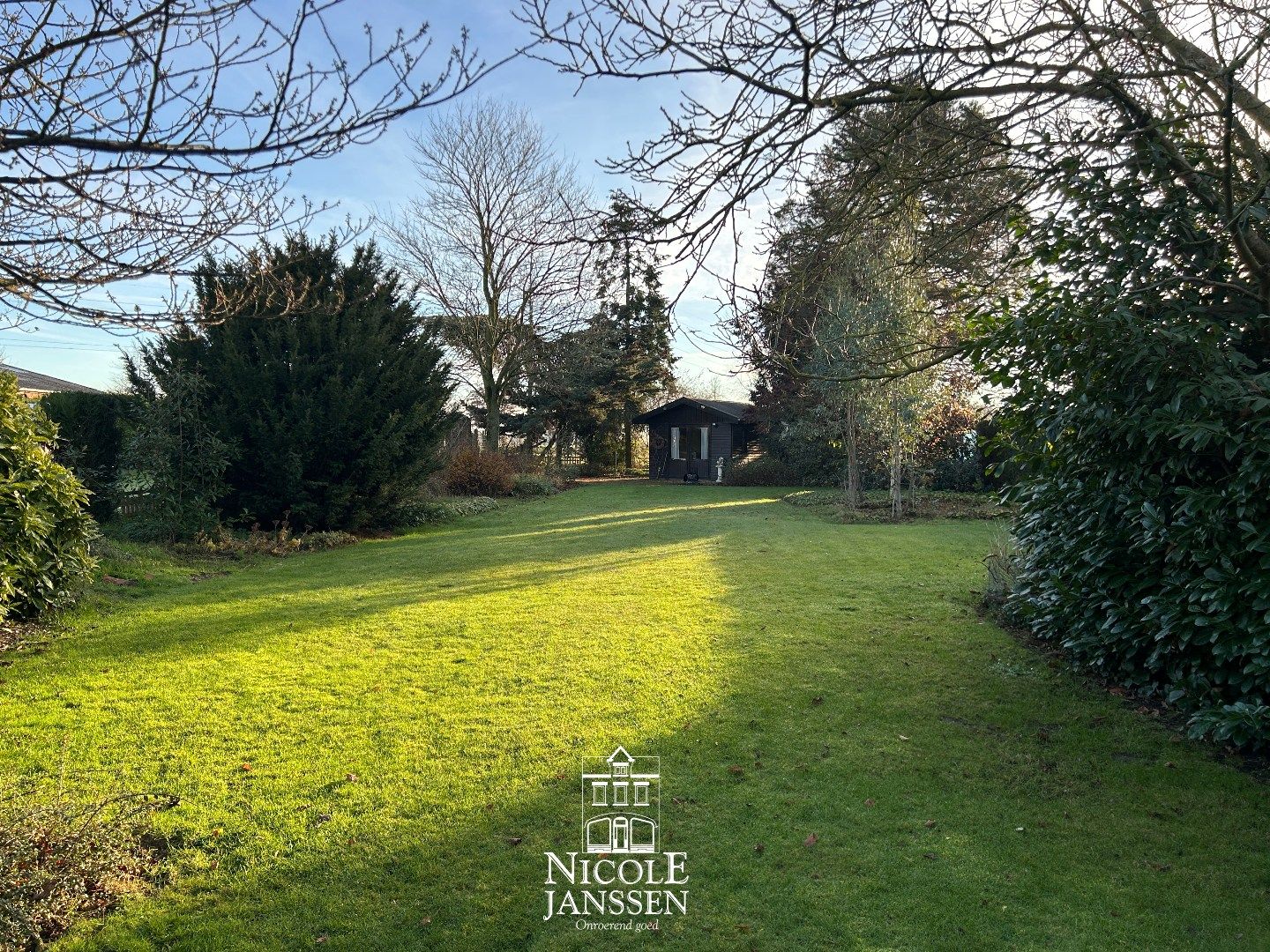 Verzorgde vrijstaande split-level woning foto 3