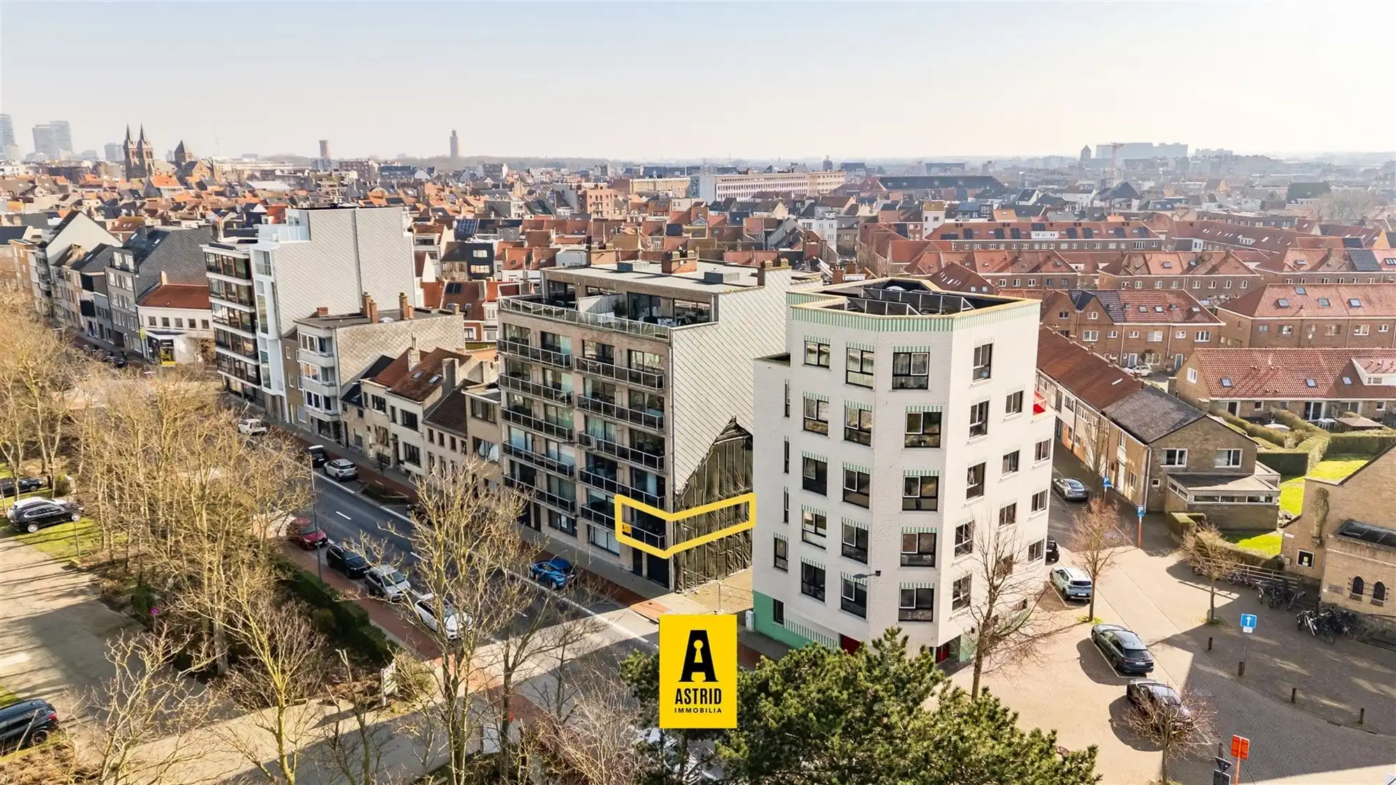 Leuk appartement met ruim terras! foto 22