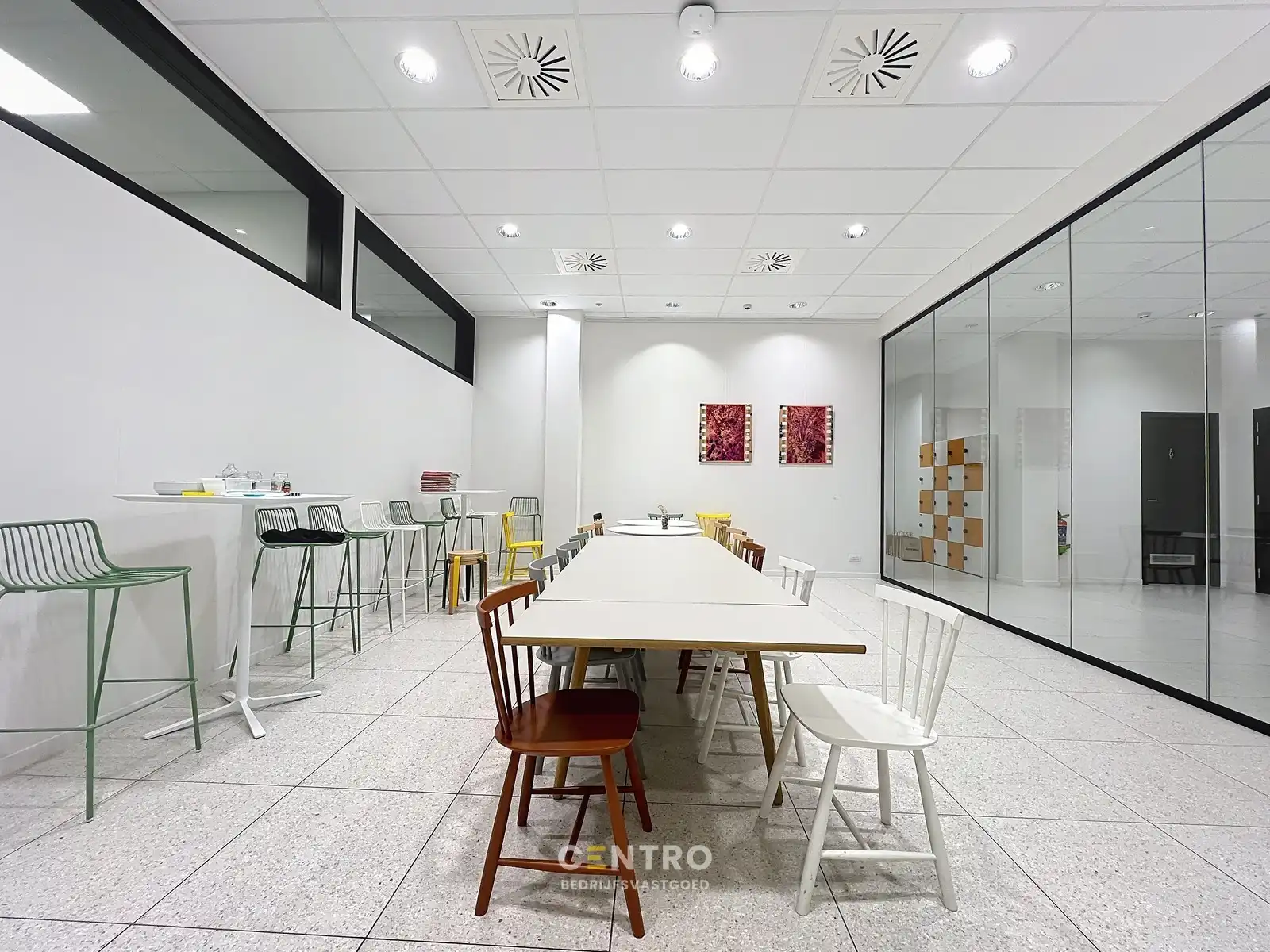 Modern kantoor op een rustige, vlot bereikbare locatie te Roeselare, ideaal voor vrije beroepen en zelfstandigen. foto 18