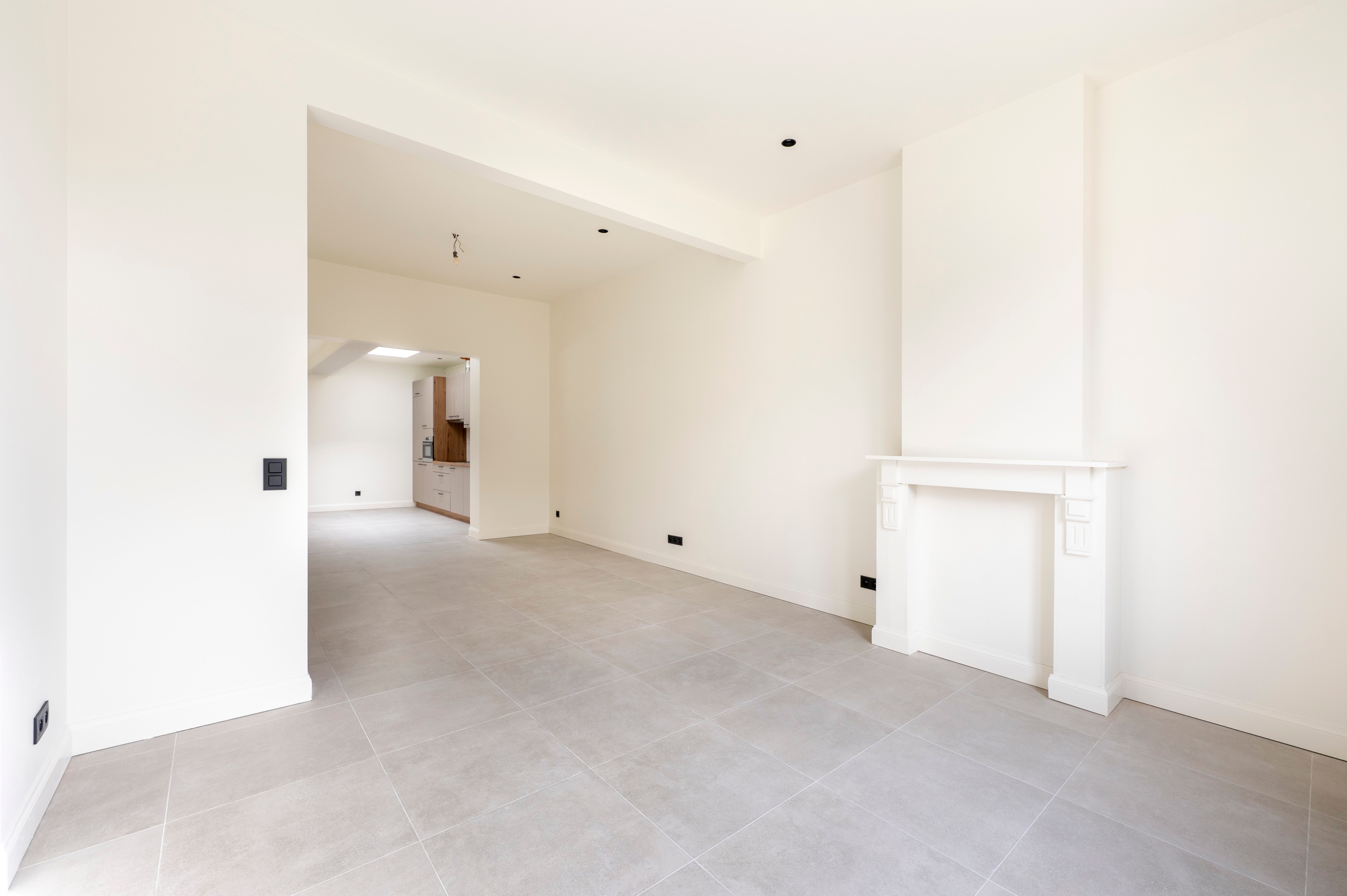 Volledig gerenoveerde gezinswoning met tuin en 3 slaapkamers in Ekeren te huur! foto 5