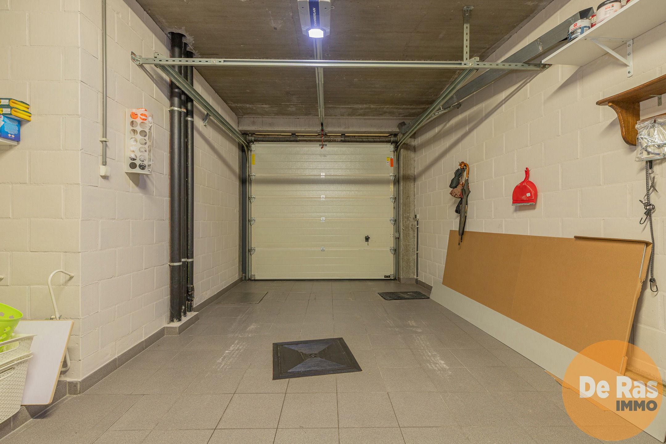 HERZELE - Ruim triplexappartement in centrum foto 5