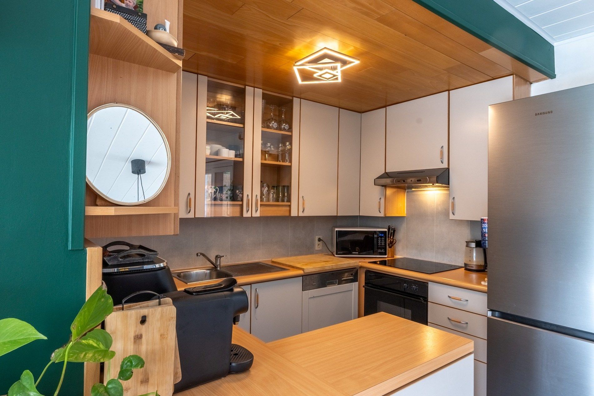 Ruim & instapklaar appartement te Brugge (geen syndicuskosten) foto 6