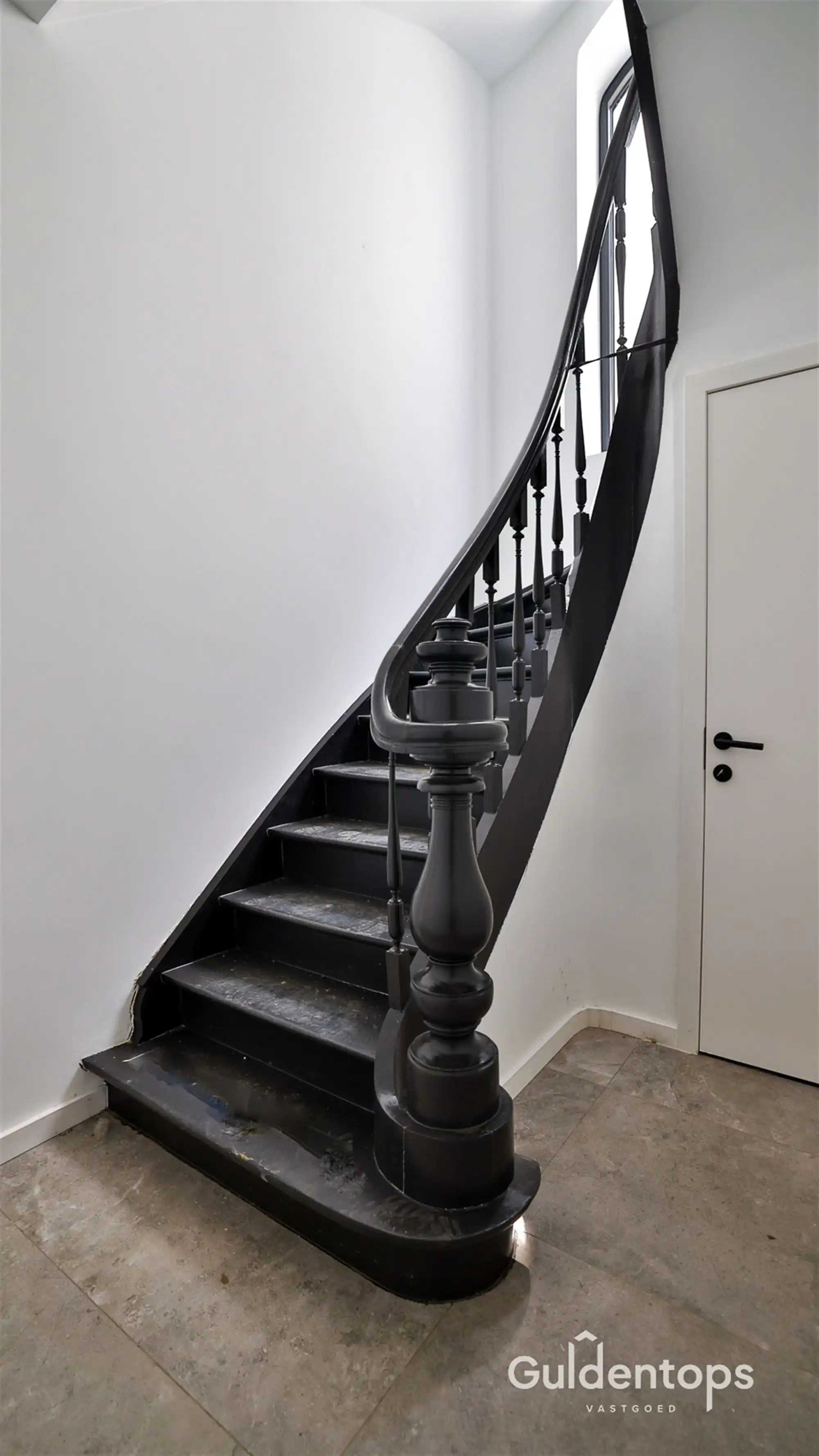 Knap volledig vernieuwd appartement met zalig terras foto 11