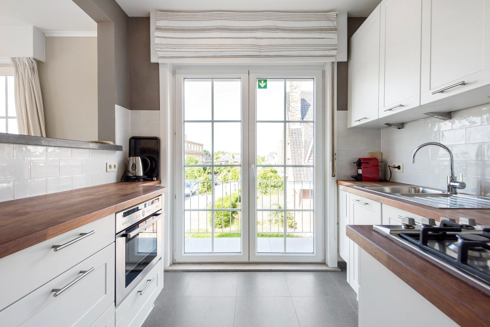Ruim appartement met 3 slaapkamers foto 4