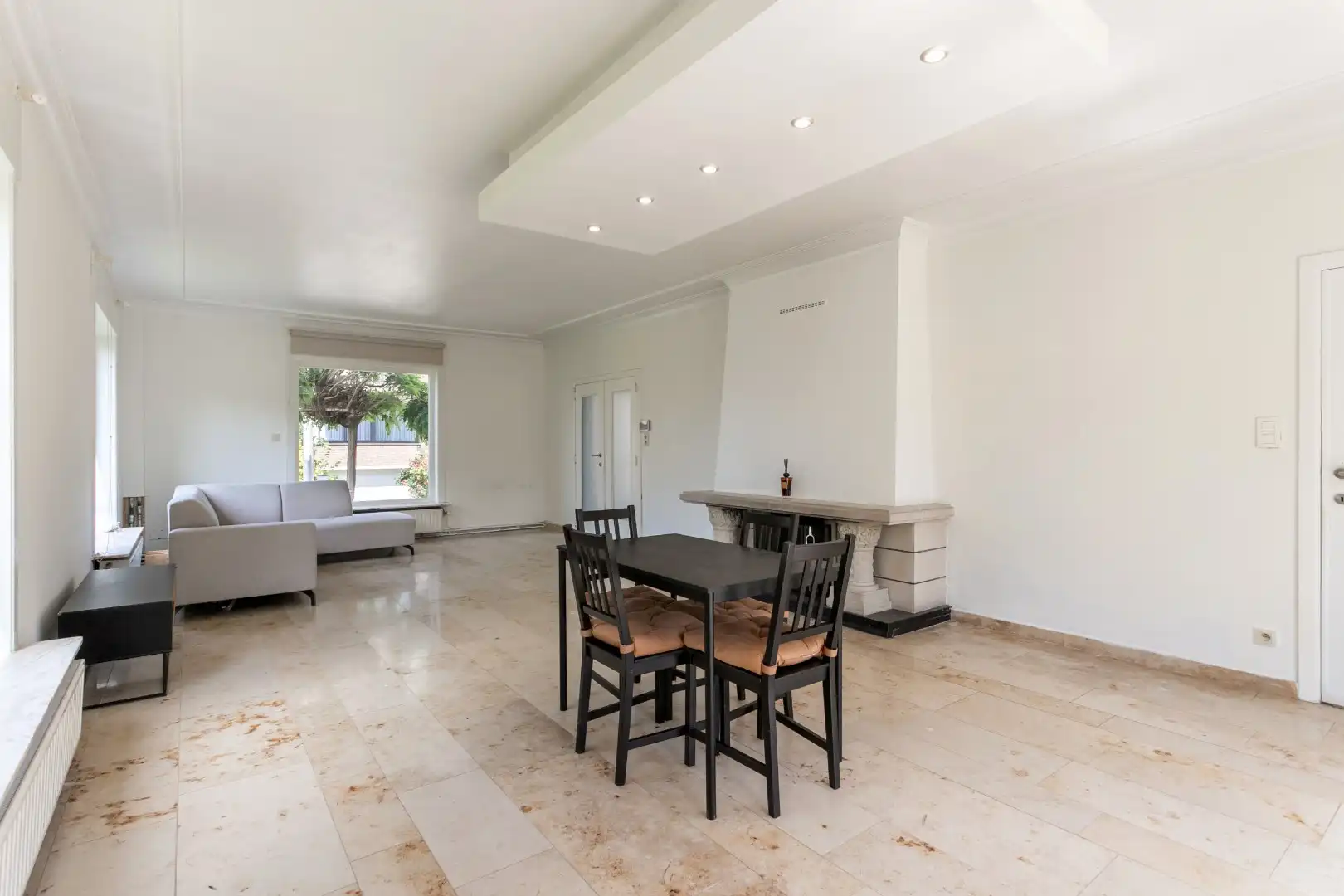 Ruime 4-gevelwoning met 4 slaapkamers, bureau, garage en tuin op 626 m² met bouwpotentieel in Halle foto 11