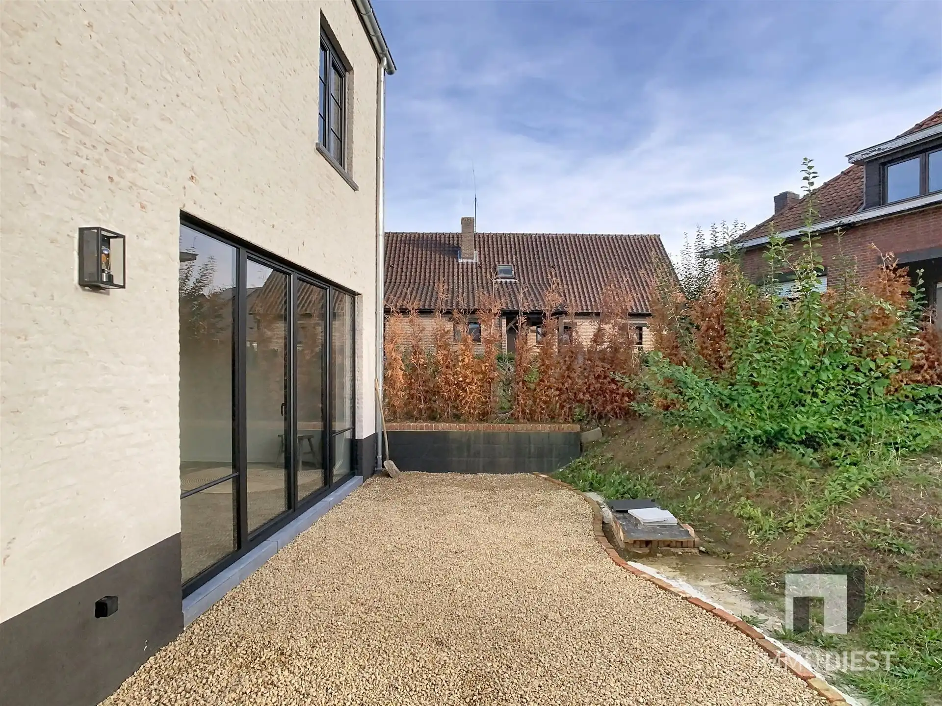 AANKOOP ONDER 2% REGISTRATIE. Charmante, energiezuinige nieuwbouwwoning met zonnige tuin in hartje Zichem. foto 25