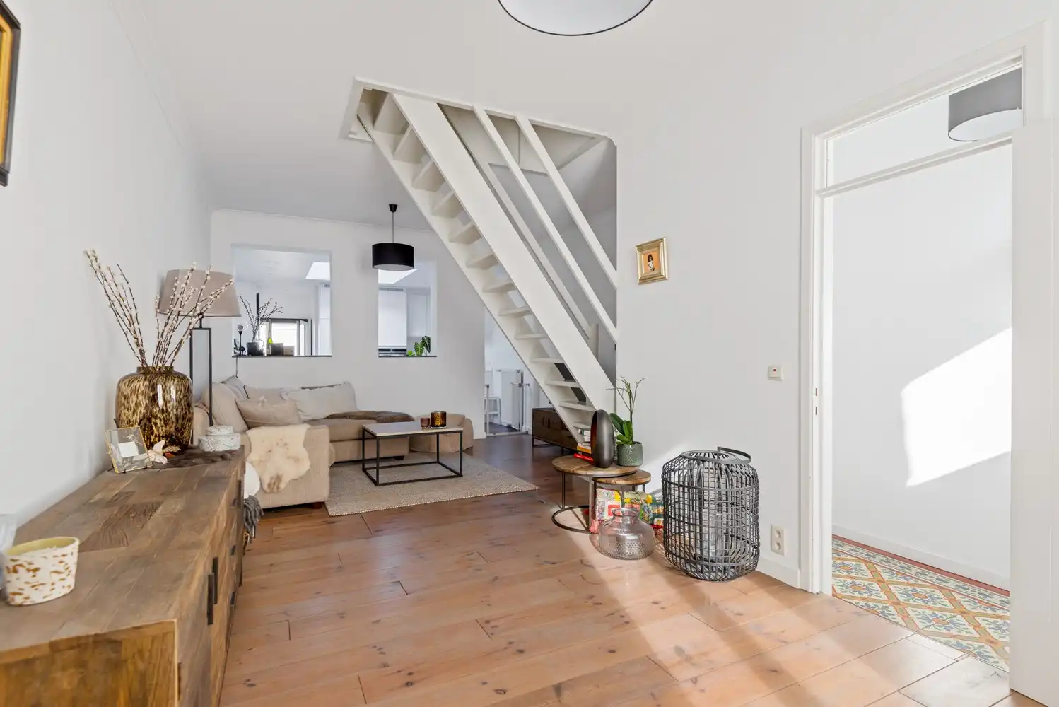 Hoofdfoto van de publicatie: Gezellige gerenoveerde woning met 2 slaapkamers en een charmante tuin in Schoten!