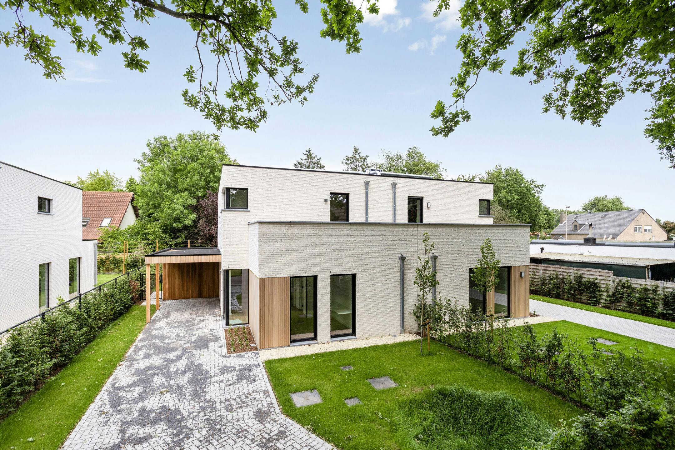 Energieneutrale nieuwbouwwoning te Koop te Kalmthout! foto {{pictureIndex}}