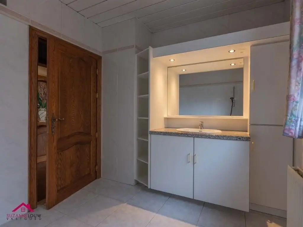 Gelijkvloerse vrijstaande woning foto 24