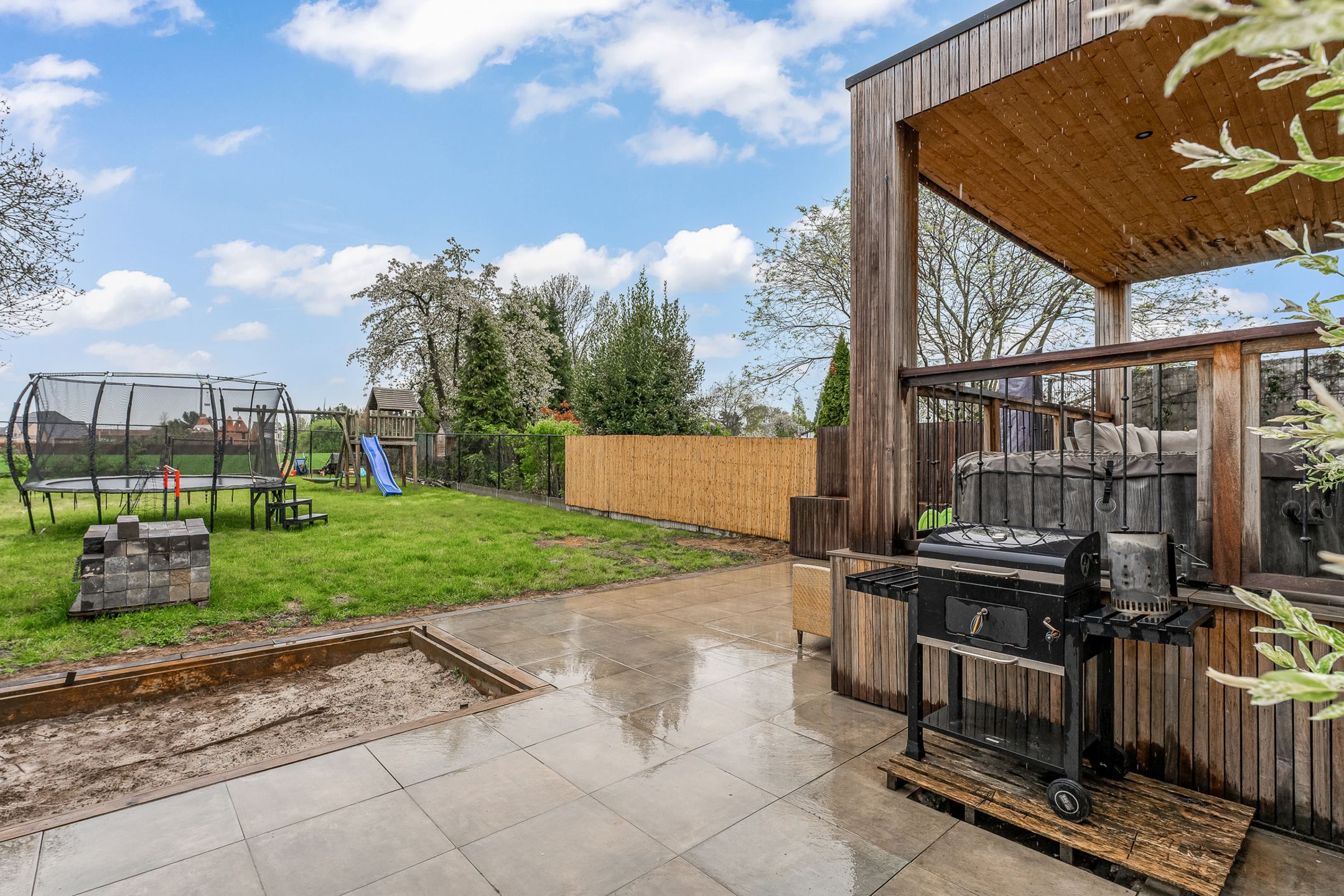 Hedendaagse gezinswoning met garage te Val-Meer foto 27