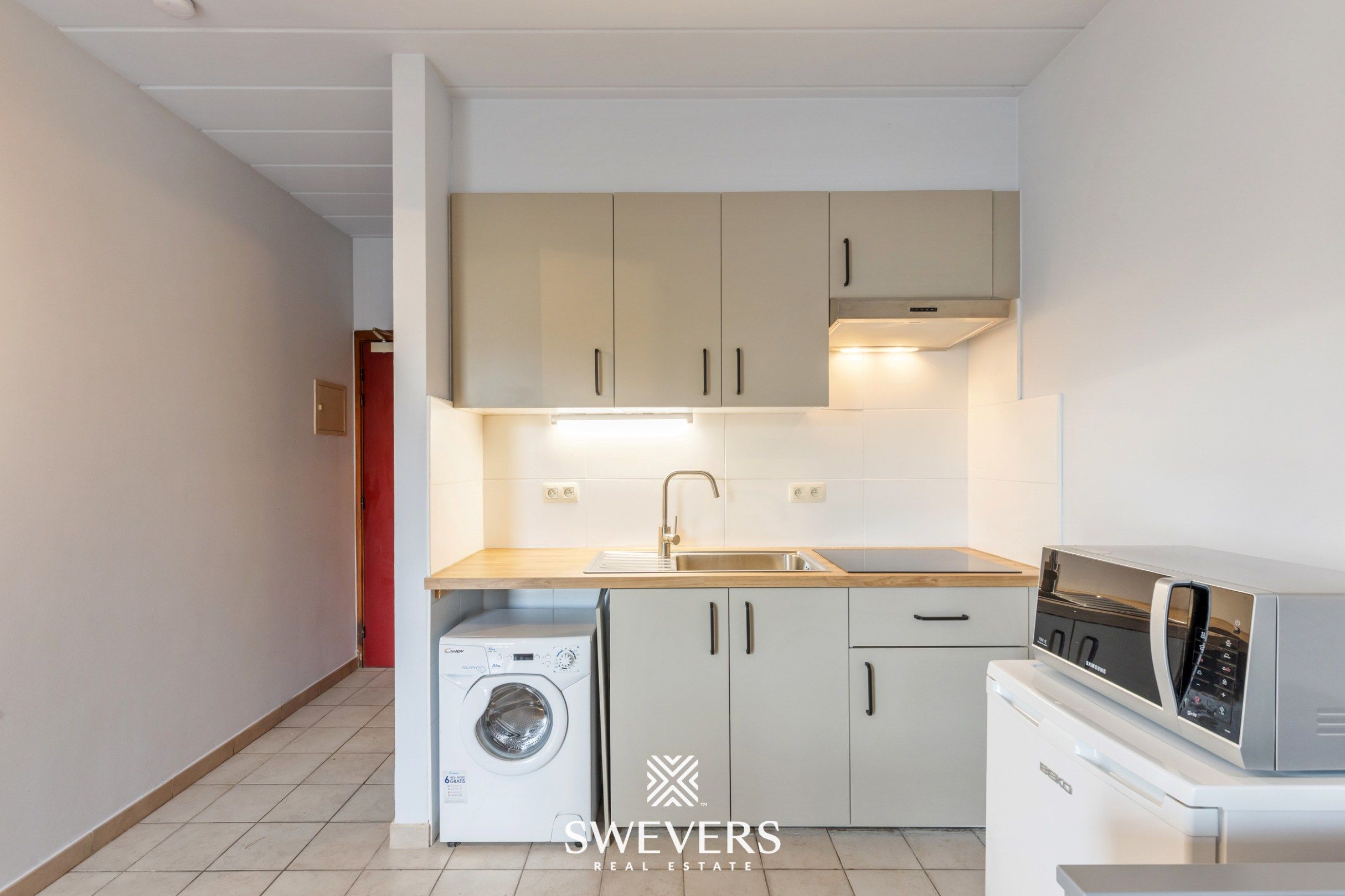 Comfortabele studio op toplocatie in hartje Hasselt foto 16