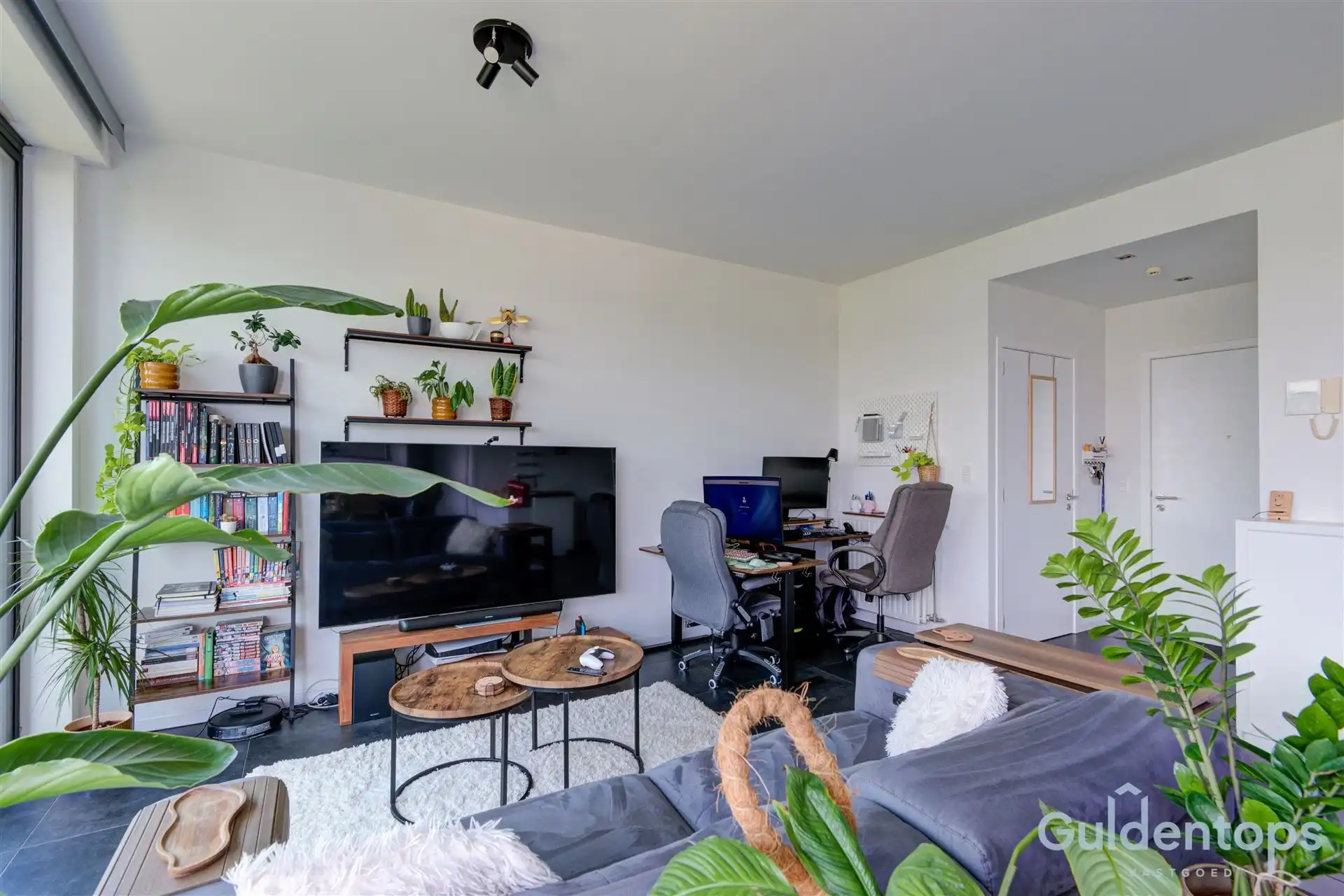 Uitstekend gelegen ruim 1 slaapkamerappartement  foto 17