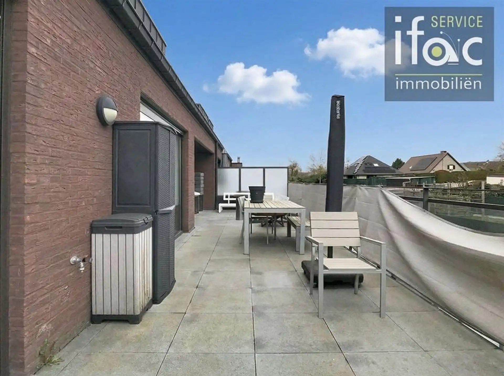 Duplex 2 slpk, 2 badk, terras en garage foto 12