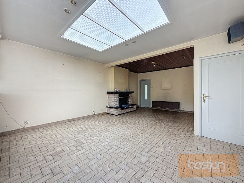 Te koop: ruime woning met veel mogelijkheden in Marke! foto 4