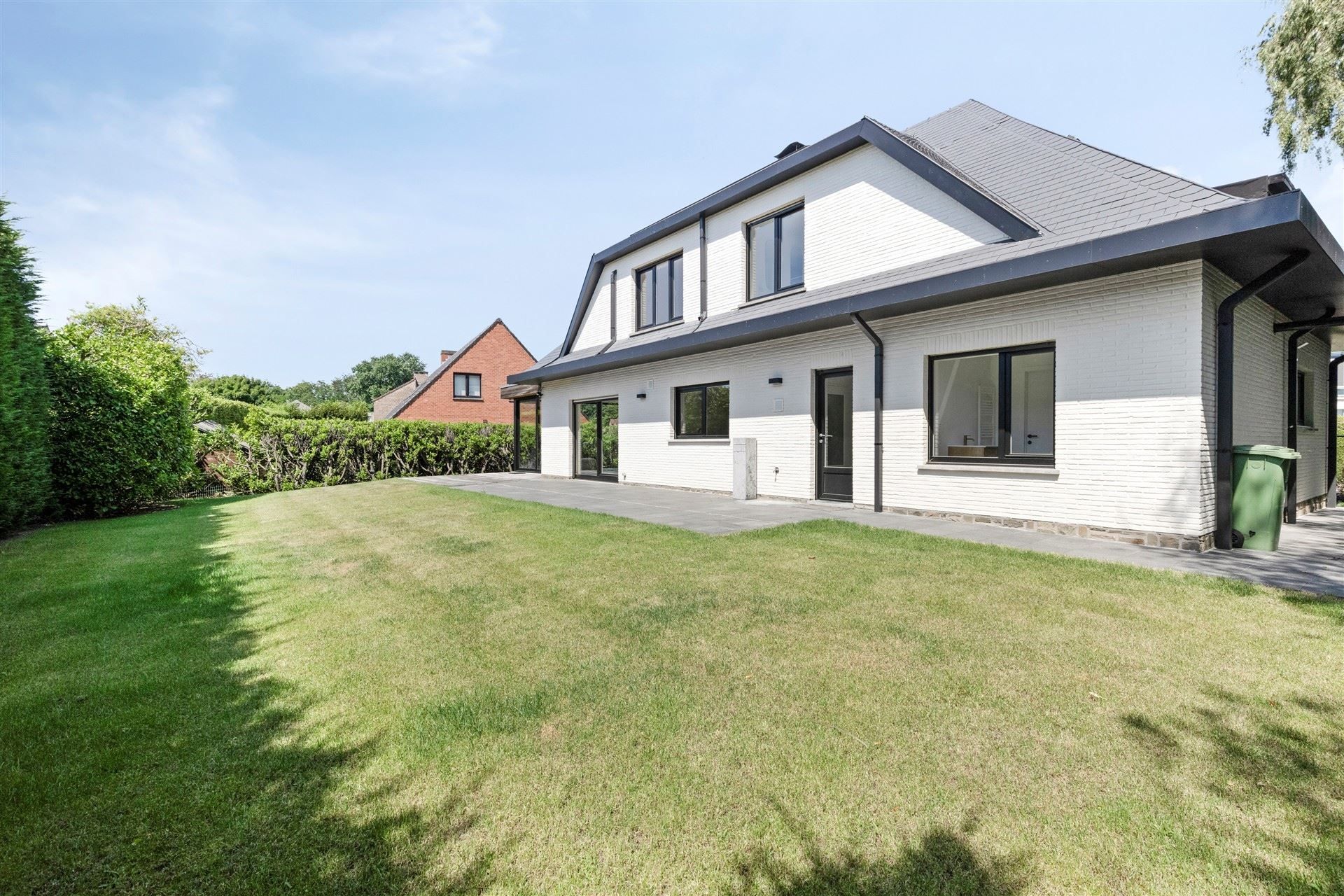 Top-notch gerenoveerde villa met 4 slaapkamers en 3 badkamers op 705m² met zuidtuin foto 35