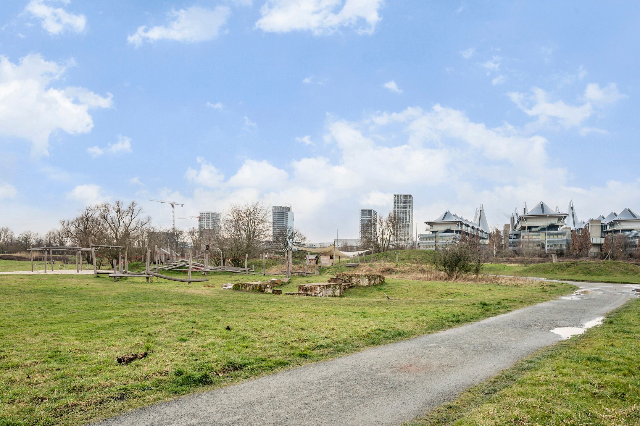 Tot in de puntjes gerenoveerd appartement op 't Zuid foto 27