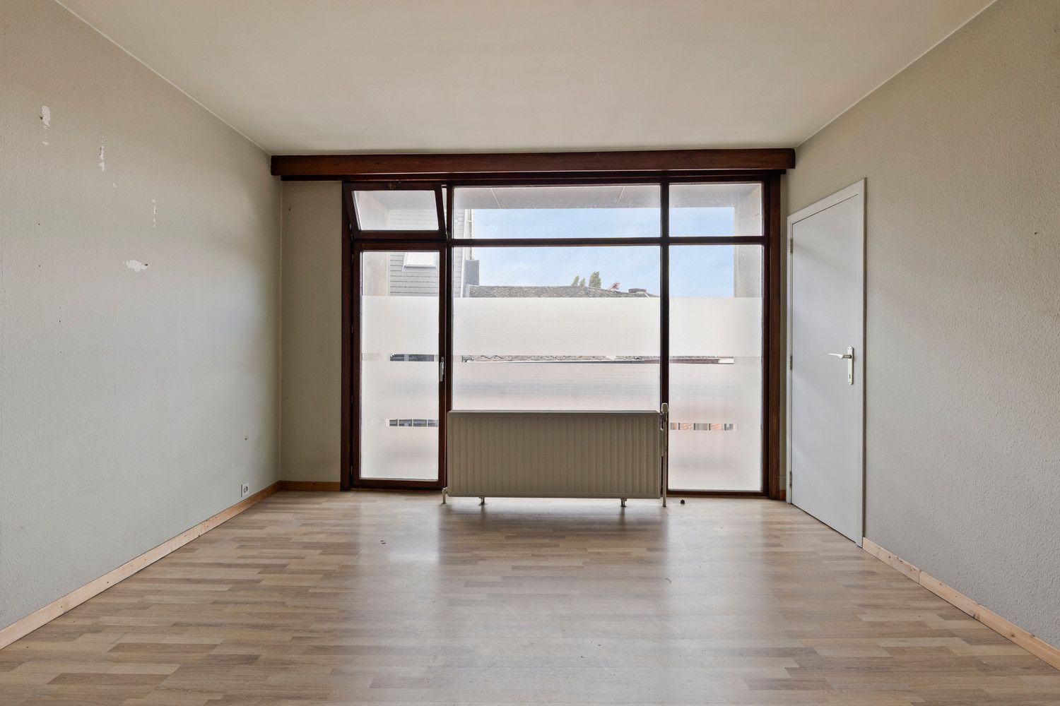 RUIM GEBOUW MET VEEL MOGELIJKHEDEN, CENTRUM DIEST! foto 19