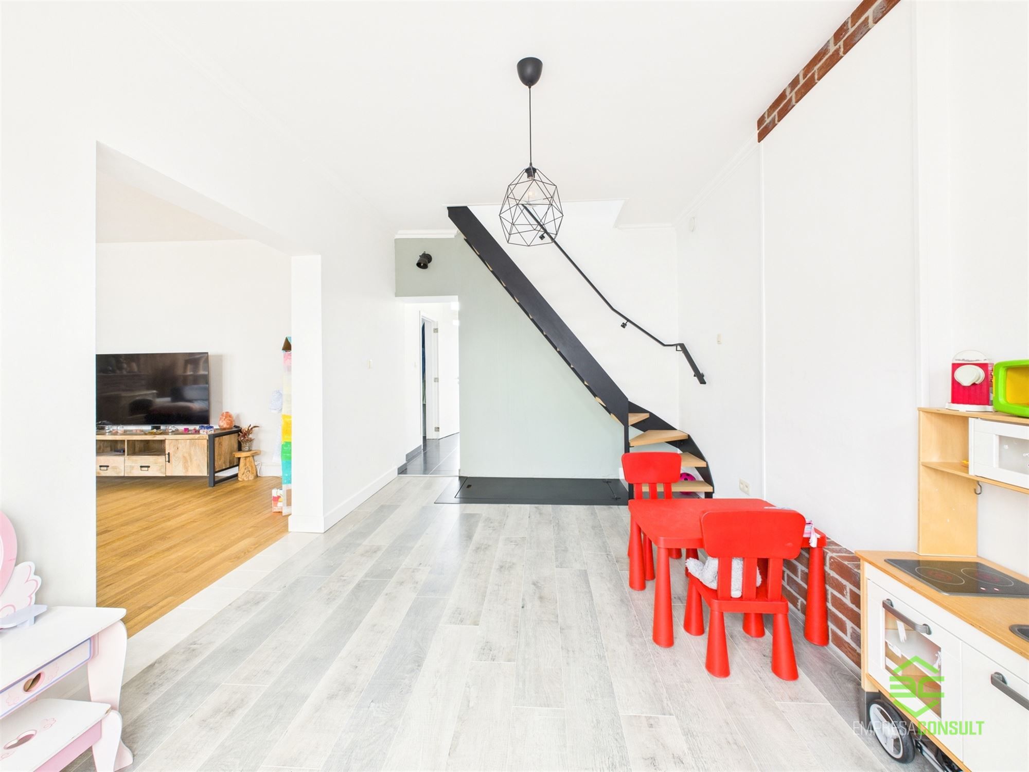 Gerenoveerde, energiezuinige OB met 3 slpk! foto 6