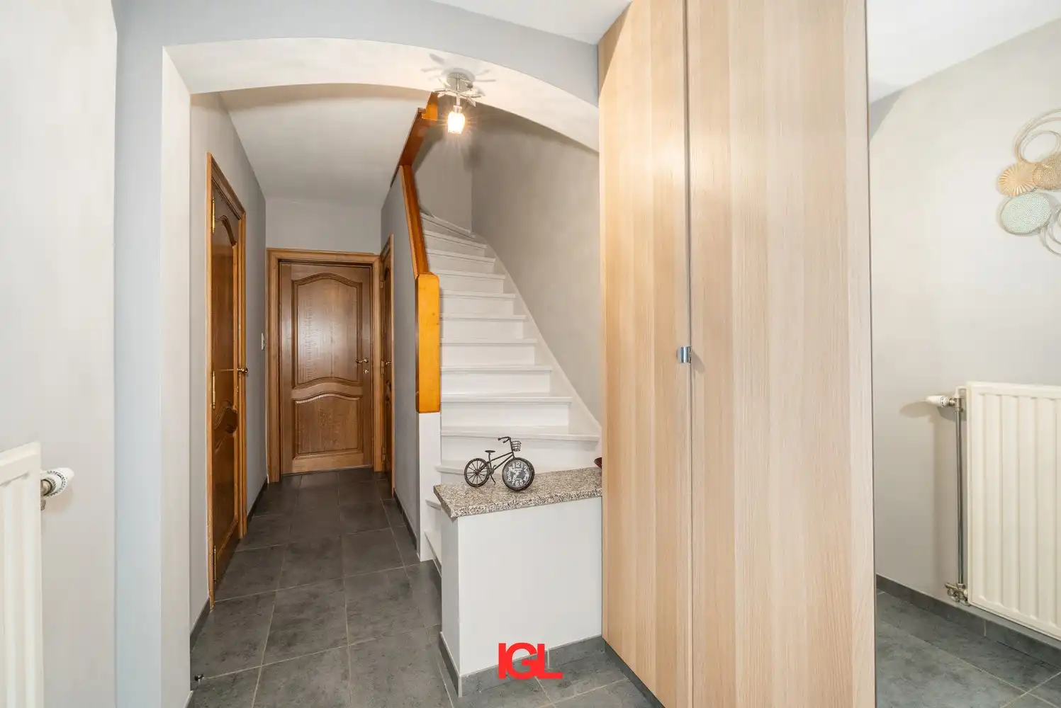 Ruime en instapklare bel-étagewoning te Ruisbroek foto 2