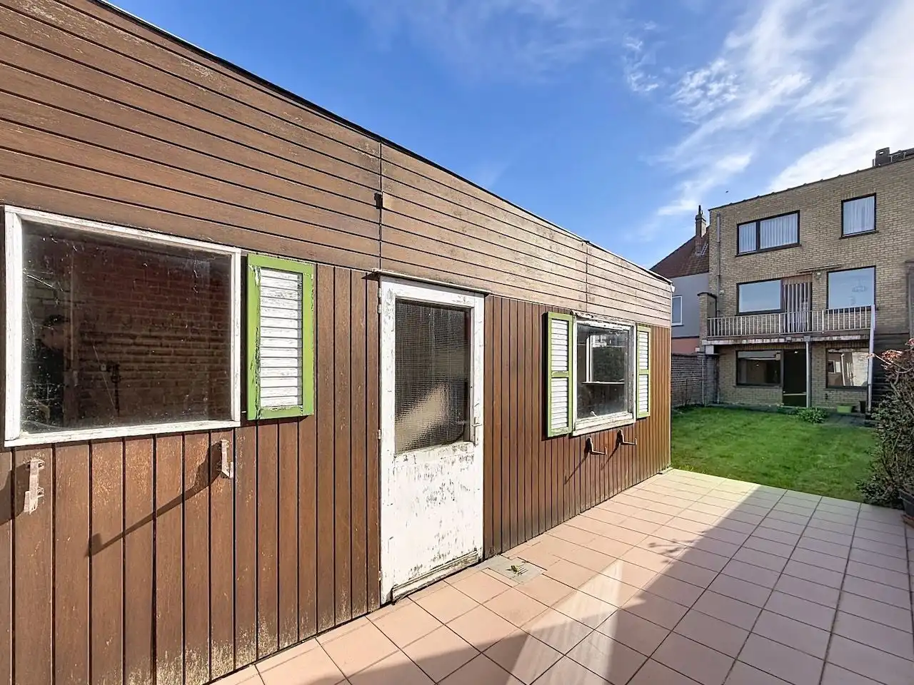 Bel-étage woning met drie slaapkamers en twee garages in het centrum van Heist-Aan-Zee foto 30