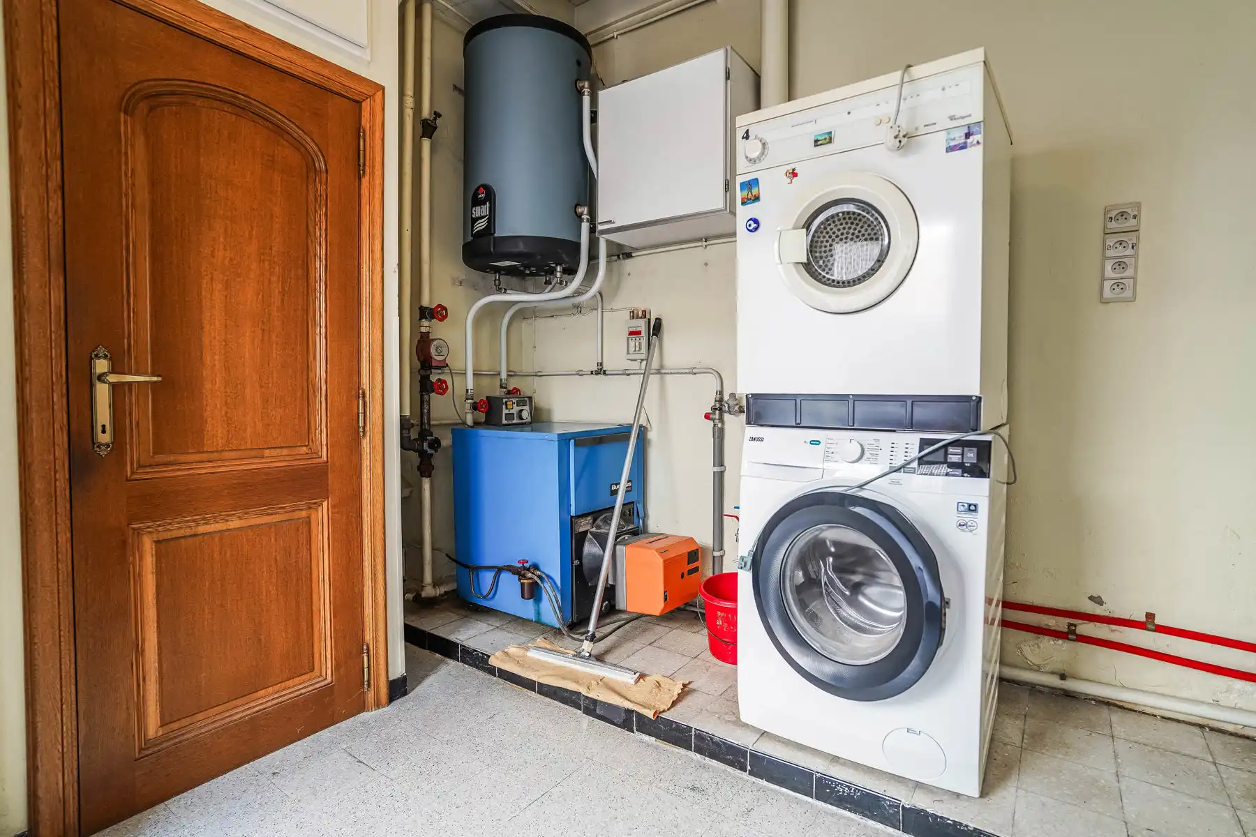Gunstig gelegen, te renoveren HOB-woning te Kapelle o/d Bos foto 10