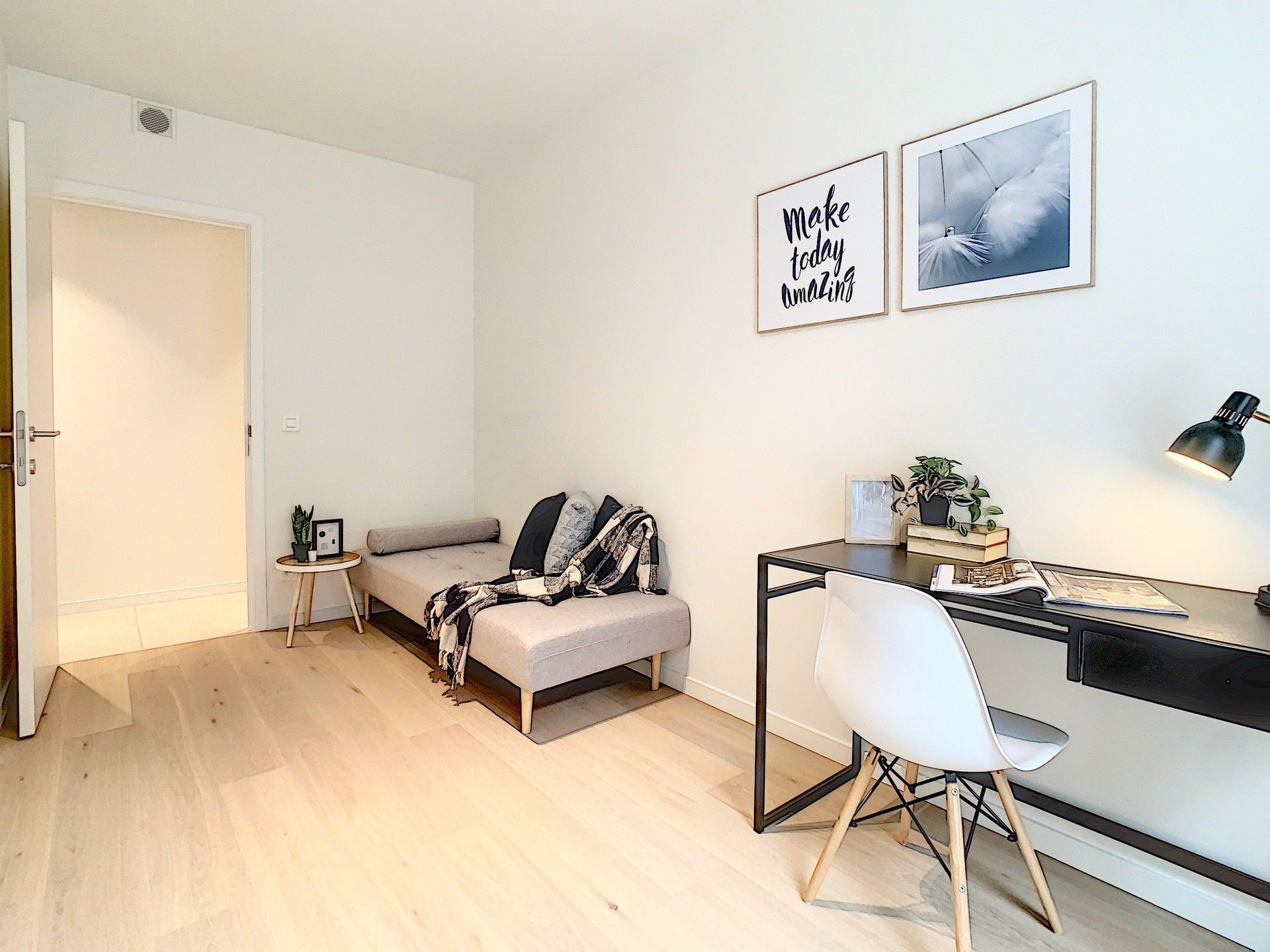 Gelijkvloers nieuwbouw appartement met terras van 18 m² en 2 slaapkamers in prestieuse residentie Refuga in hartje Hasselt. foto 21