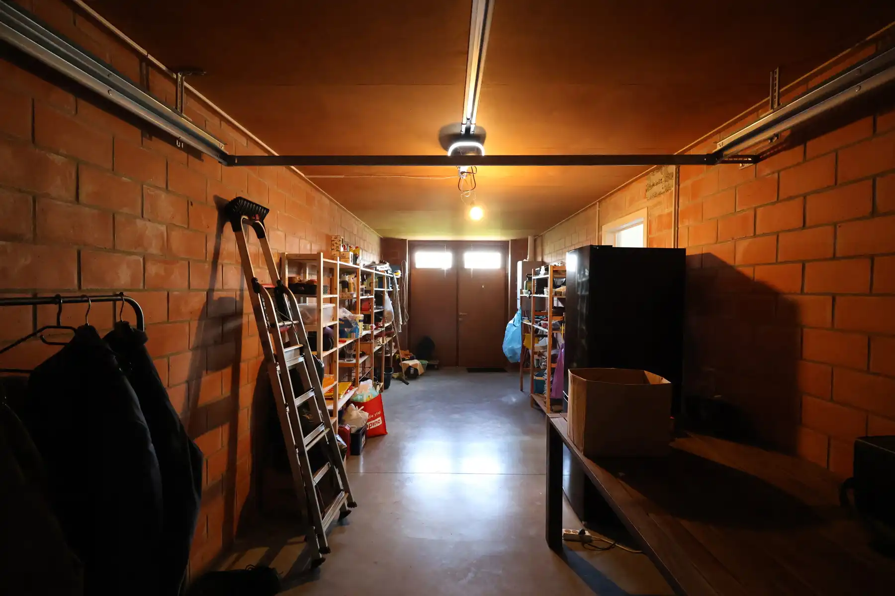 Een ruime nieuwbouwwoning met 3 slaapkamers, terras, tuin en garage.  foto 17