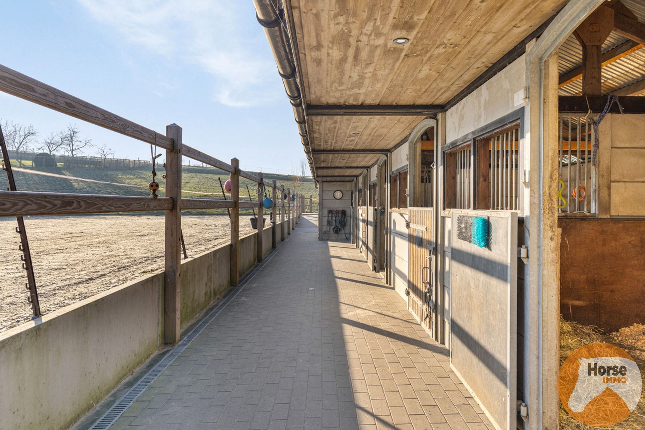 GALMAARDEN - Open bebouwing met prachtig zicht op +- 2,4HA foto 17