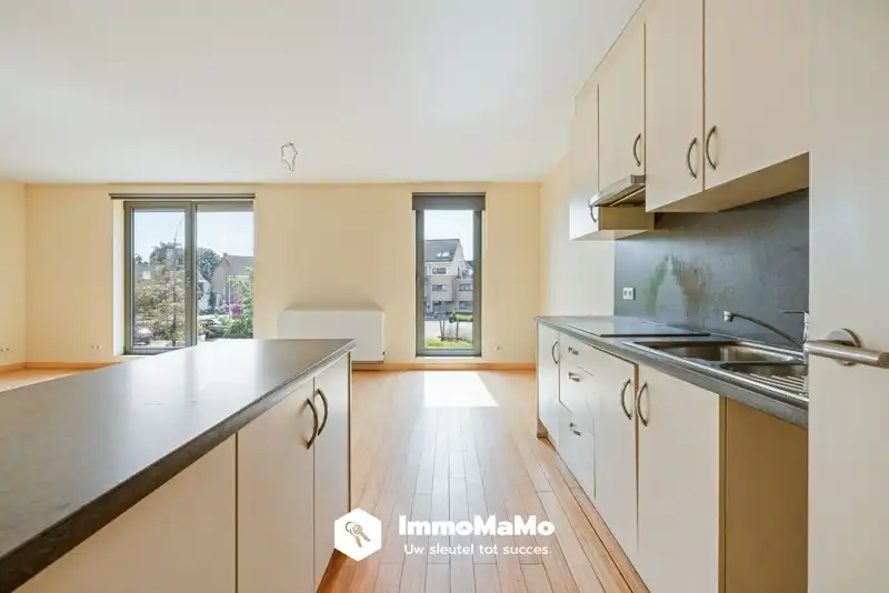 RUIM APPARTEMENT MET 2 SLAAPKAMERS TE KOOP IN WACHTEBEKE foto 4
