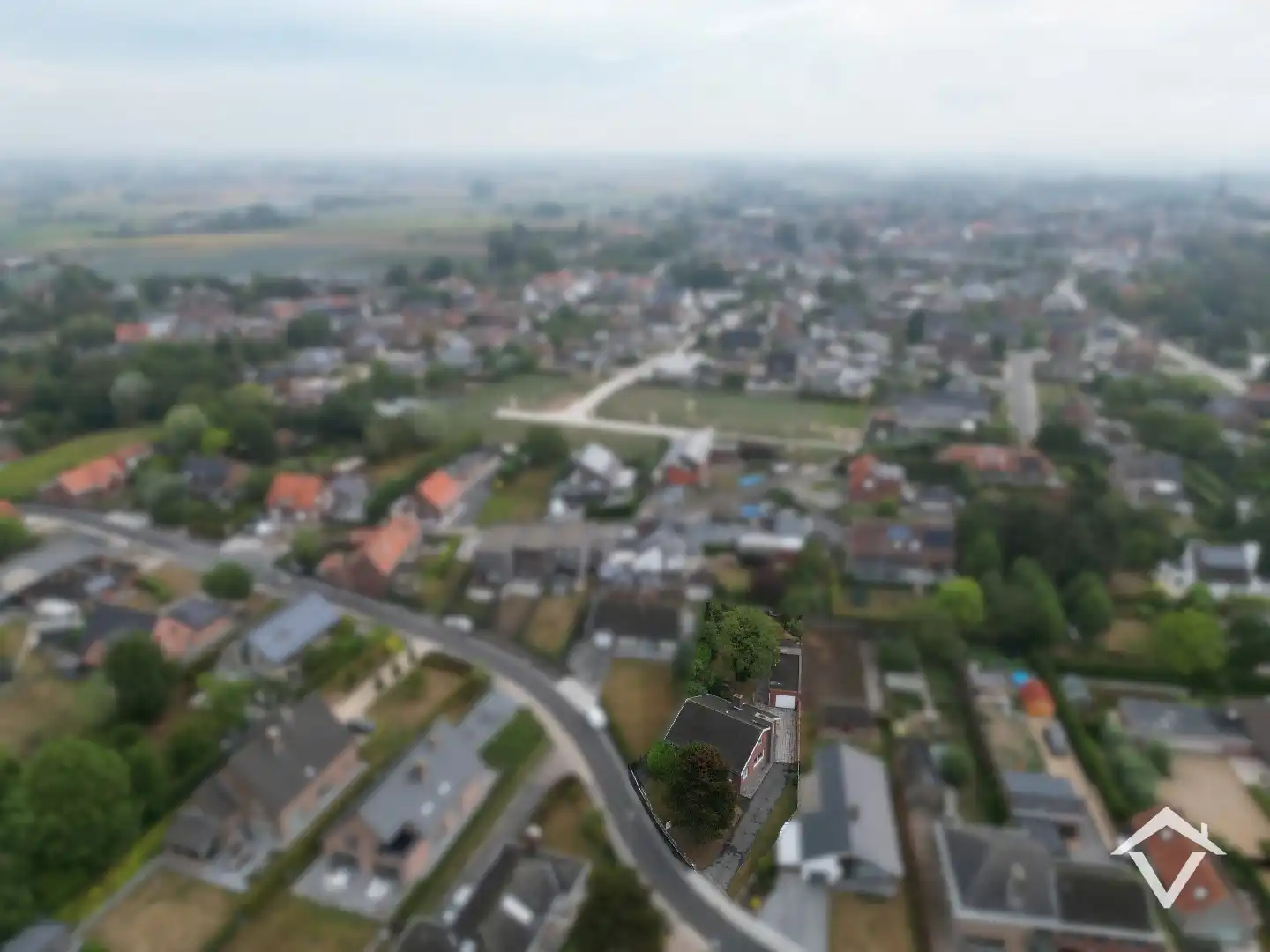Gelijkvloerse woning met 3 slaapkamers, ruime garage en tuin op een gunstige ligging te Hooglede foto 33