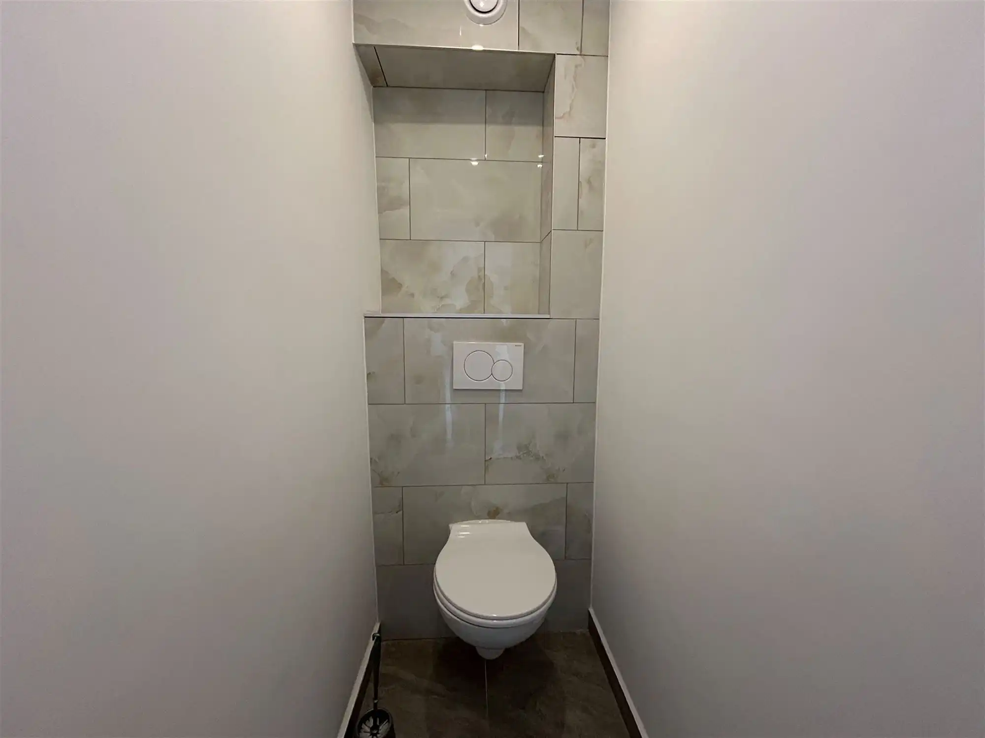 Prachtig gerenoveerd appartement met 2 slaapkamers! foto 5
