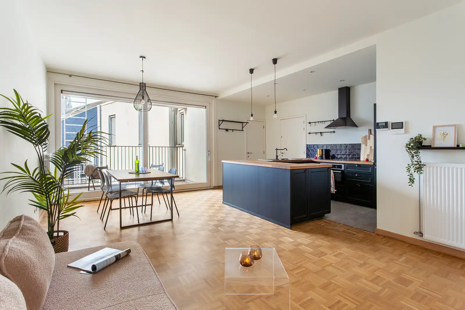 Top 2 slk-appartement met terras en parking, hartje stad ! foto {{pictureIndex}}