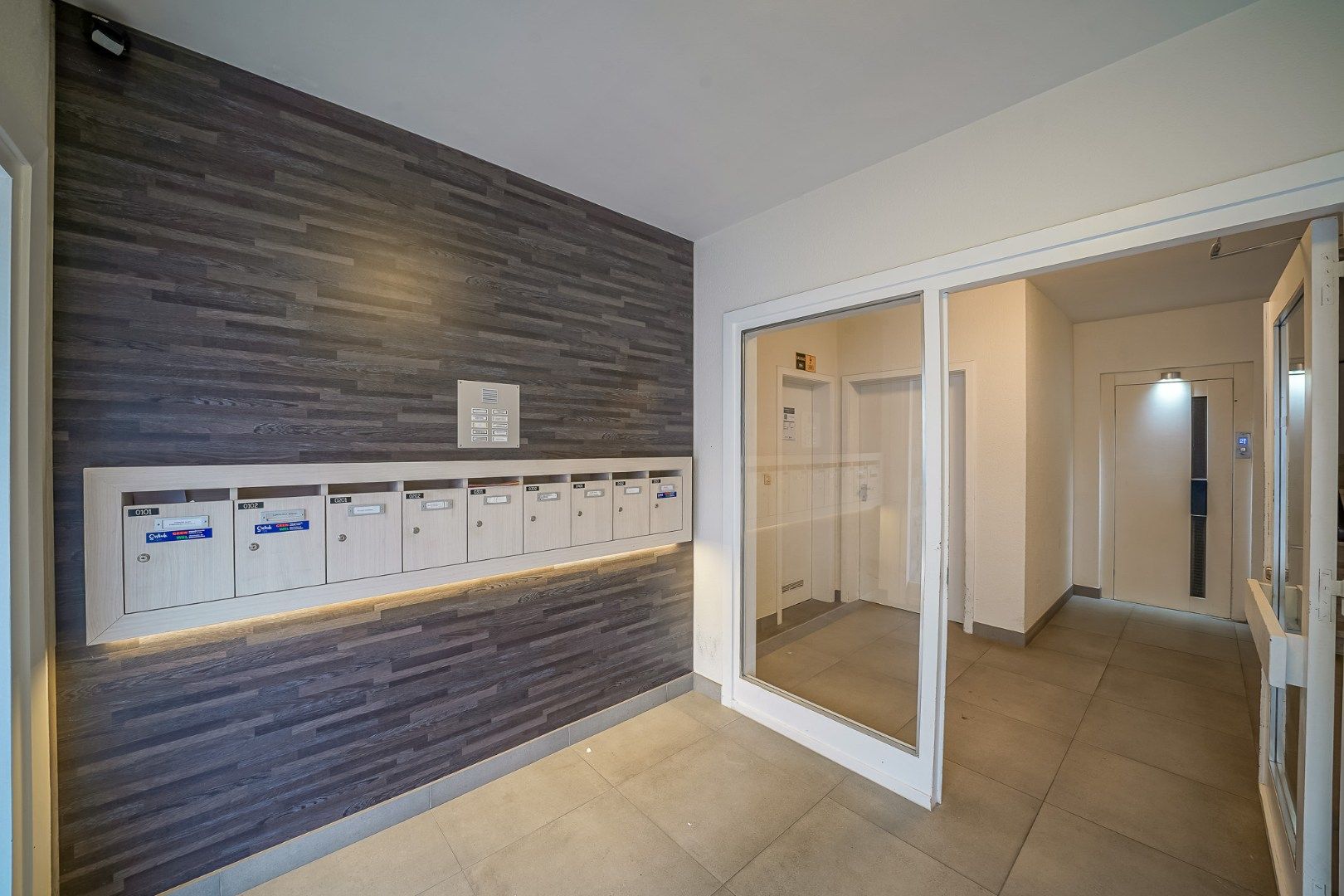 Appartement met ruim dakterras en prachtig zicht te Oostende foto 17