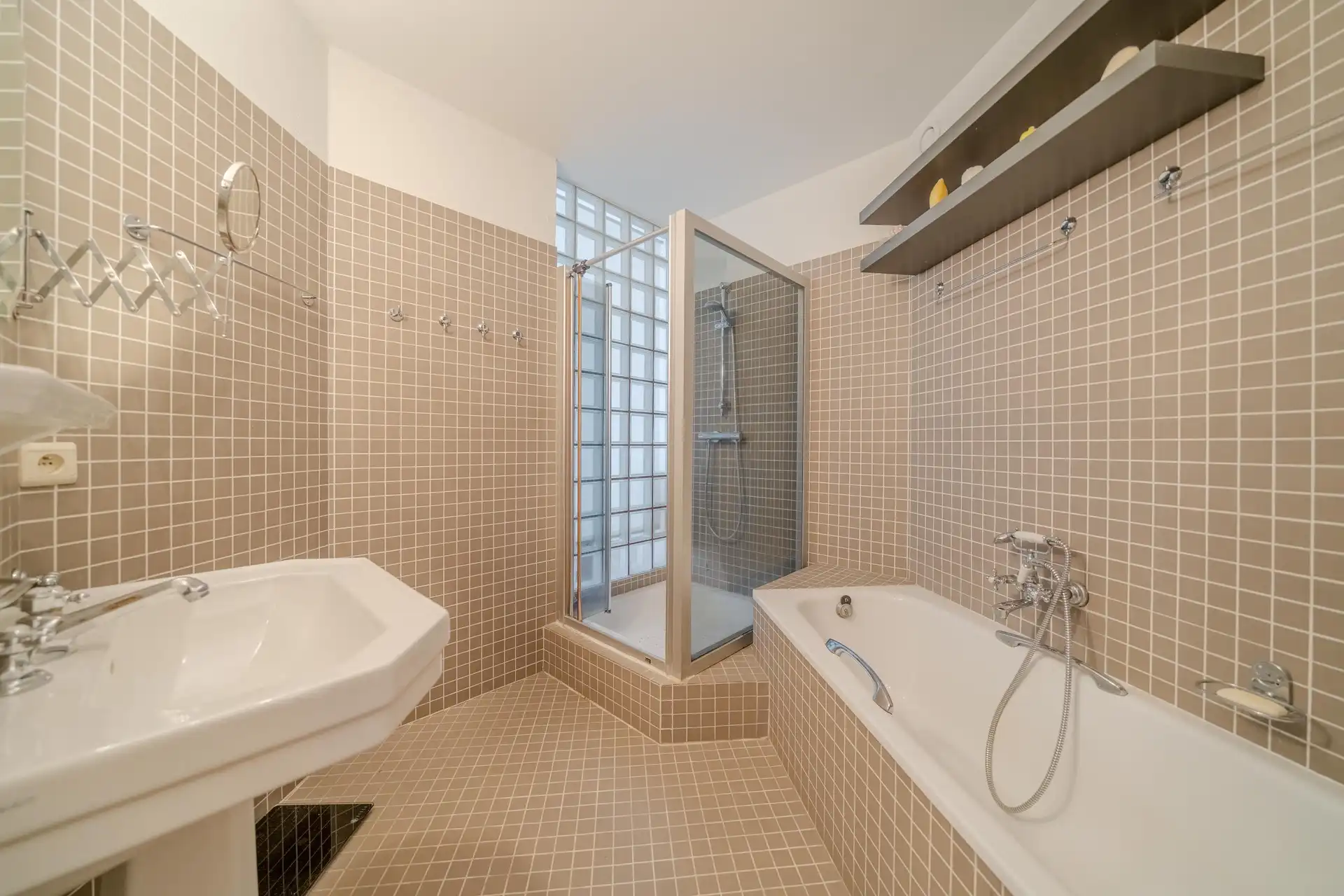 Duplex met karakter foto 14