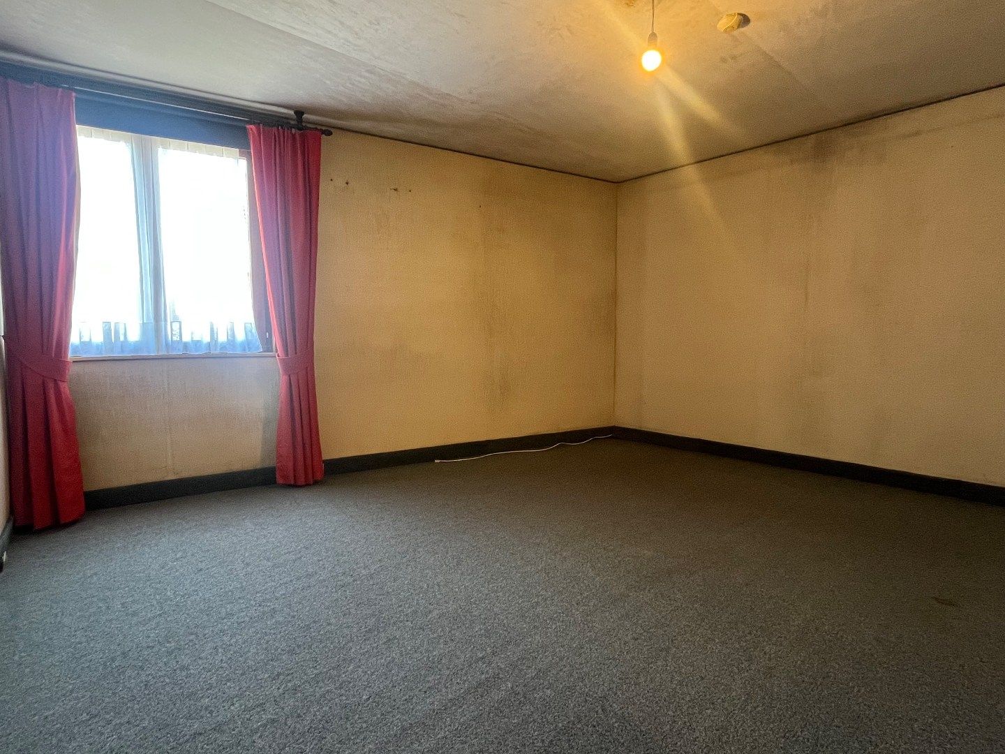 Authentiek hoekpand te koop in Harelbeke met 4 slaapkamers en een inpandige garage  foto 13