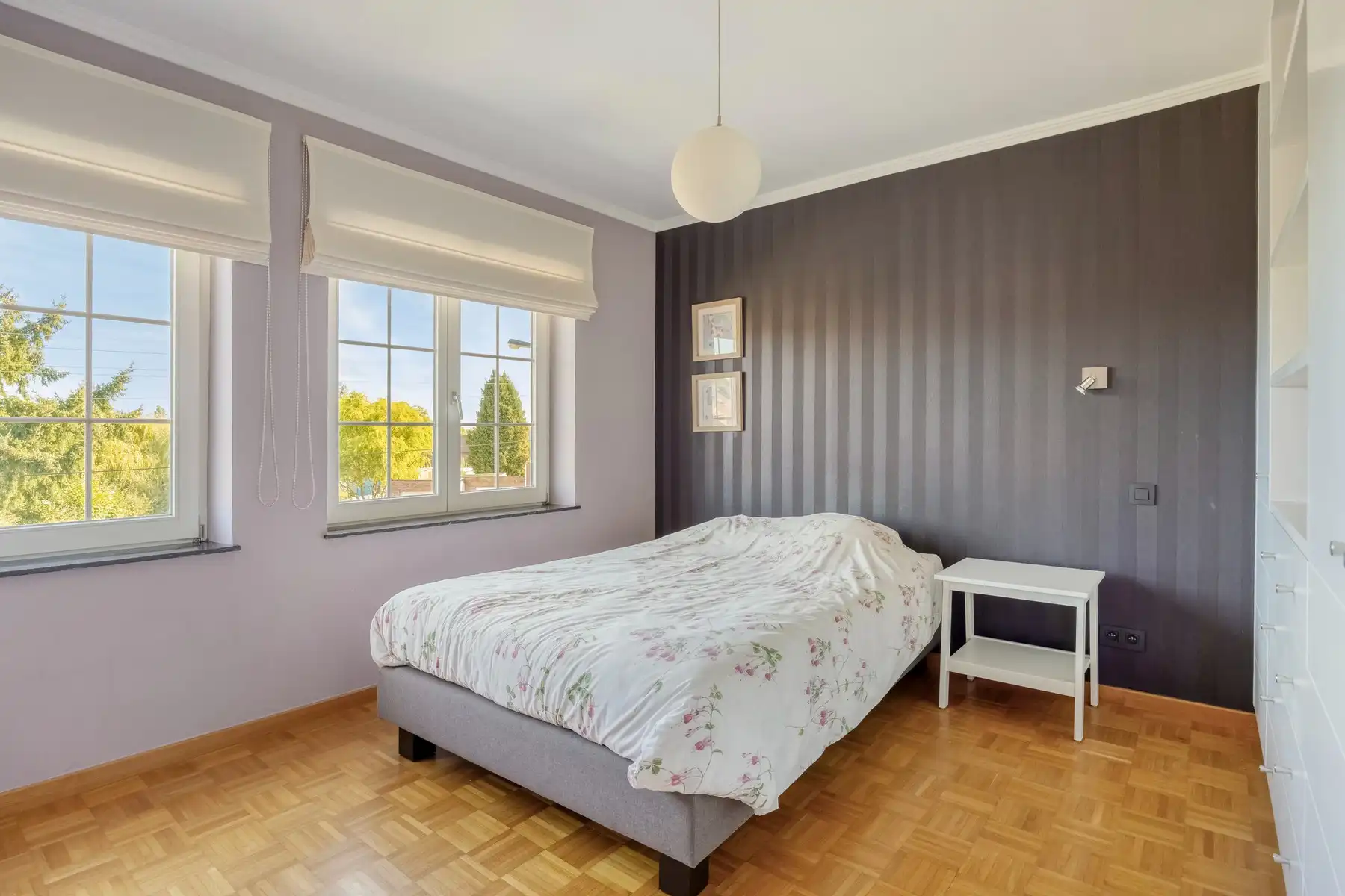 Ruime energiezuinige gezinswoning met prachtige tuin aan de stadsrand foto 16