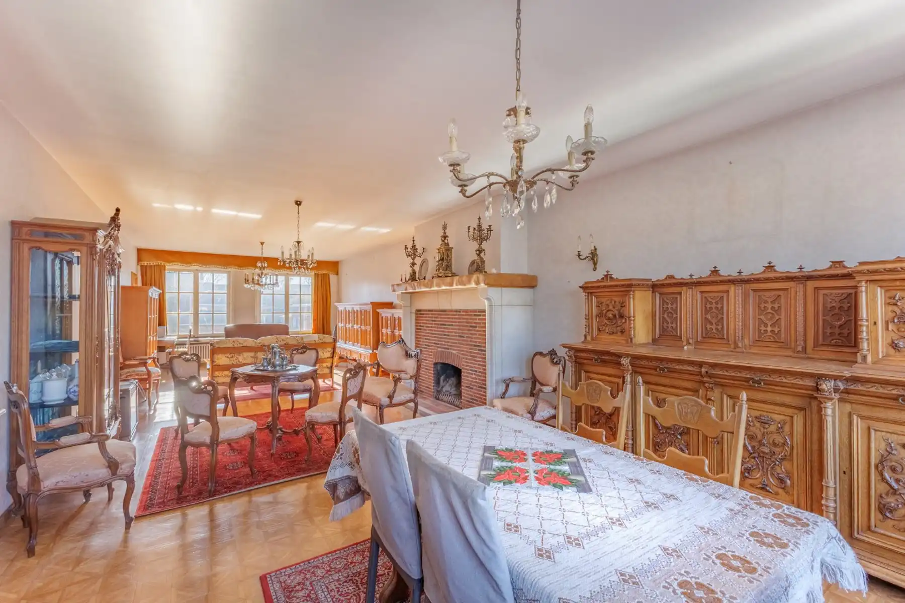 Stijlvolle, ruime woning foto 7