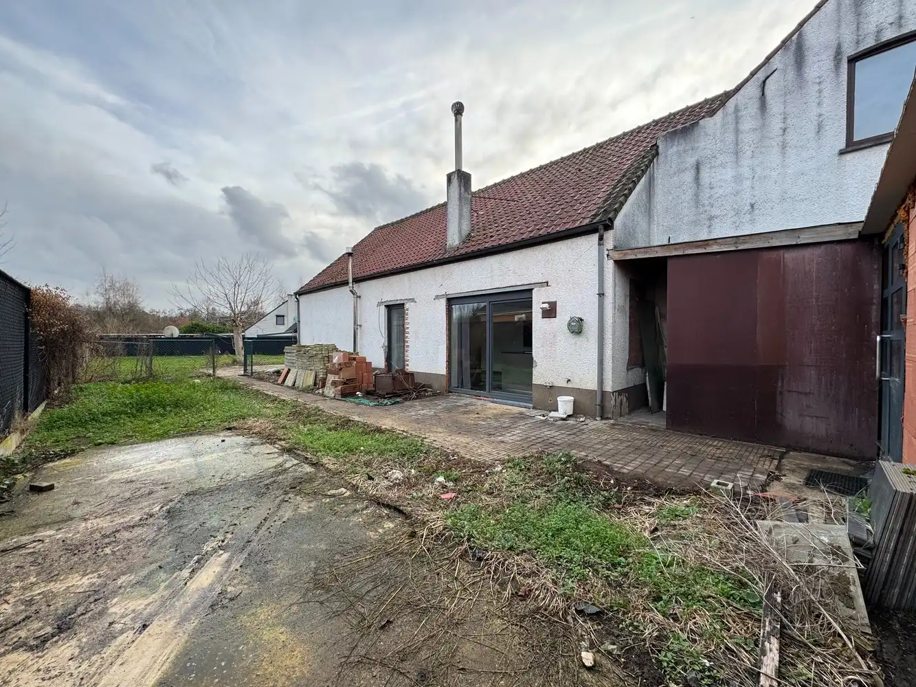 Te renoveren woning op een mooi perceel van 9a78ca foto 29