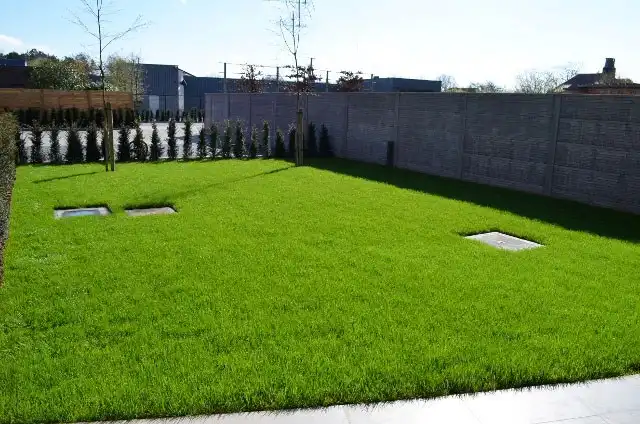 Gelijkvloers appartement met 2 slaapkamers, terras en tuin. foto 9