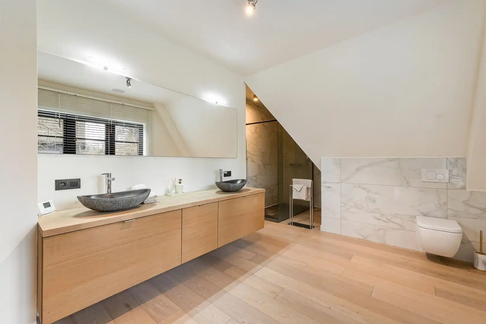 Uitzonderlijke villa bij het dorpscentrum en het park foto 15