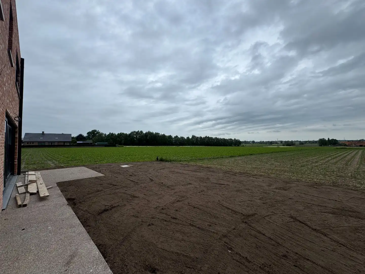 Nieuwbouwwoning met 4 slaapkamers, carport en tuin foto 20