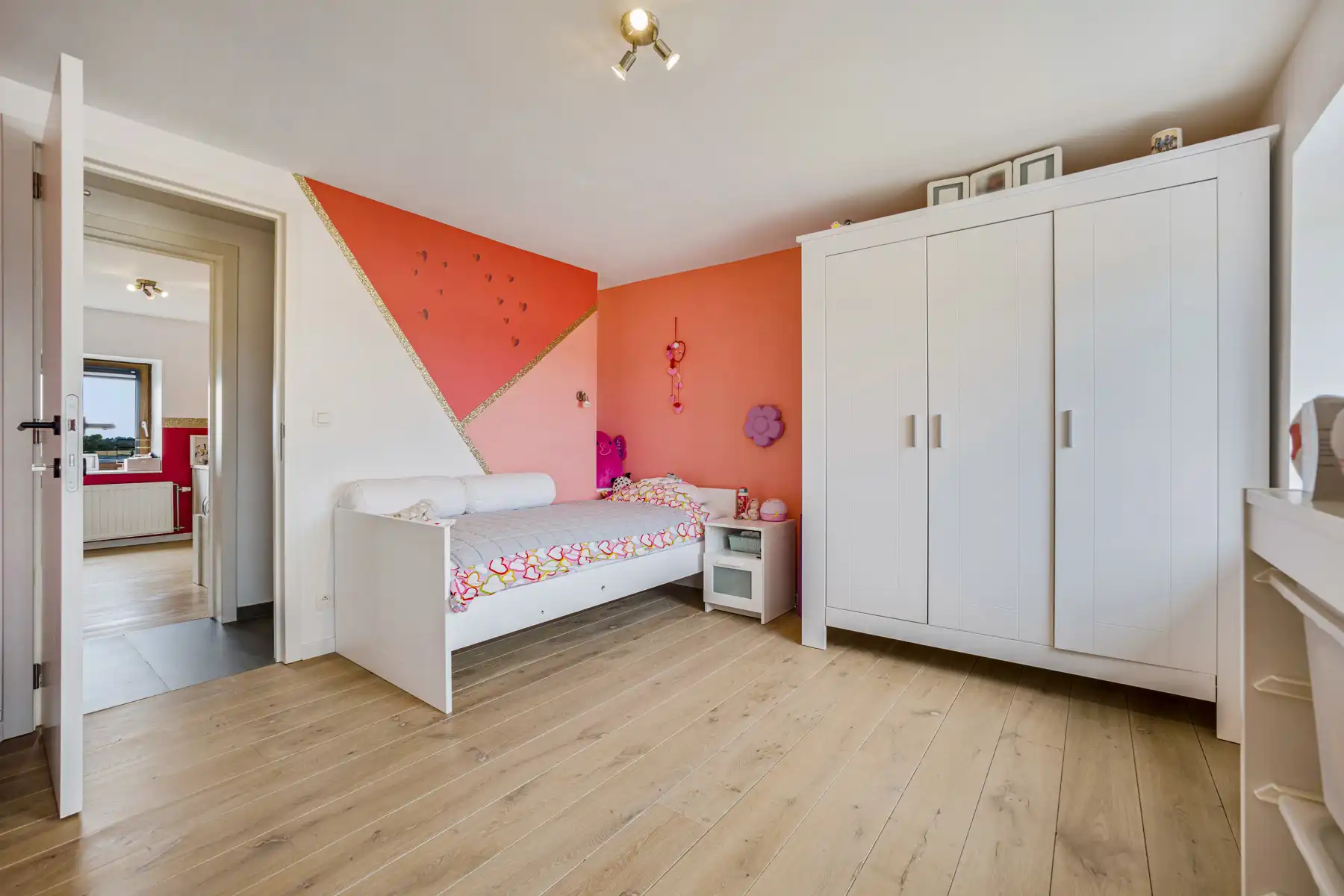 Unieke eigendom op 36a met 5 slaapkamers  foto 28