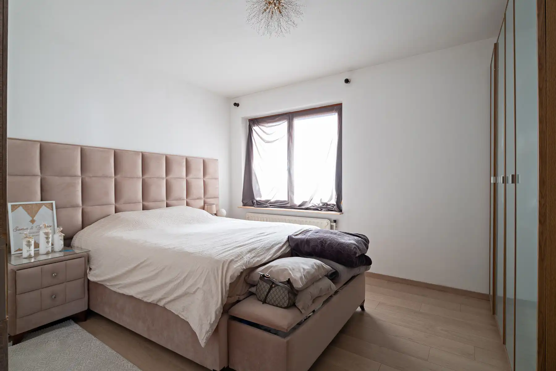 Gerenoveerd appartement met 2 slaapkamers foto 18