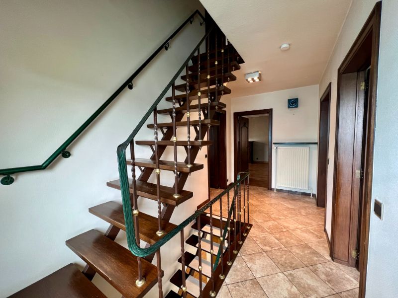 MULTIFUNCTIONEEL PAND MET DUPLEXAPPARTEMENT EN GARAGE foto 10