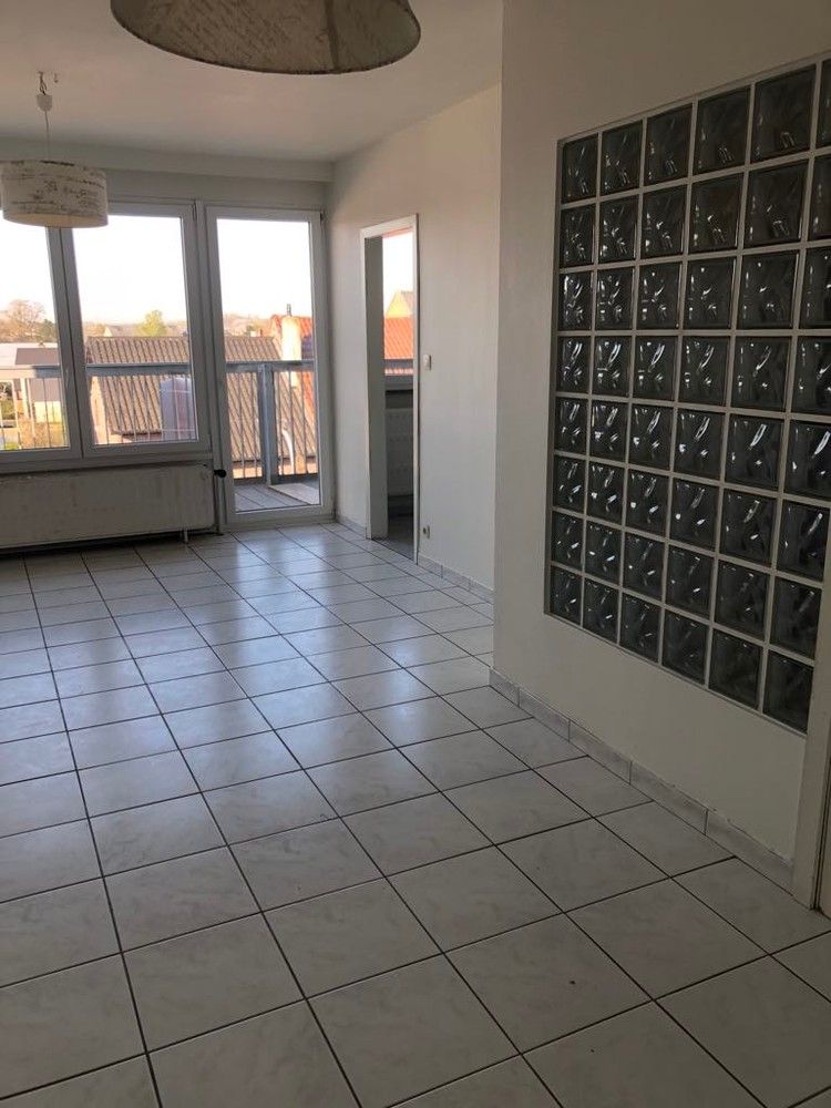 appartement met 2 kamers en kelder foto 3