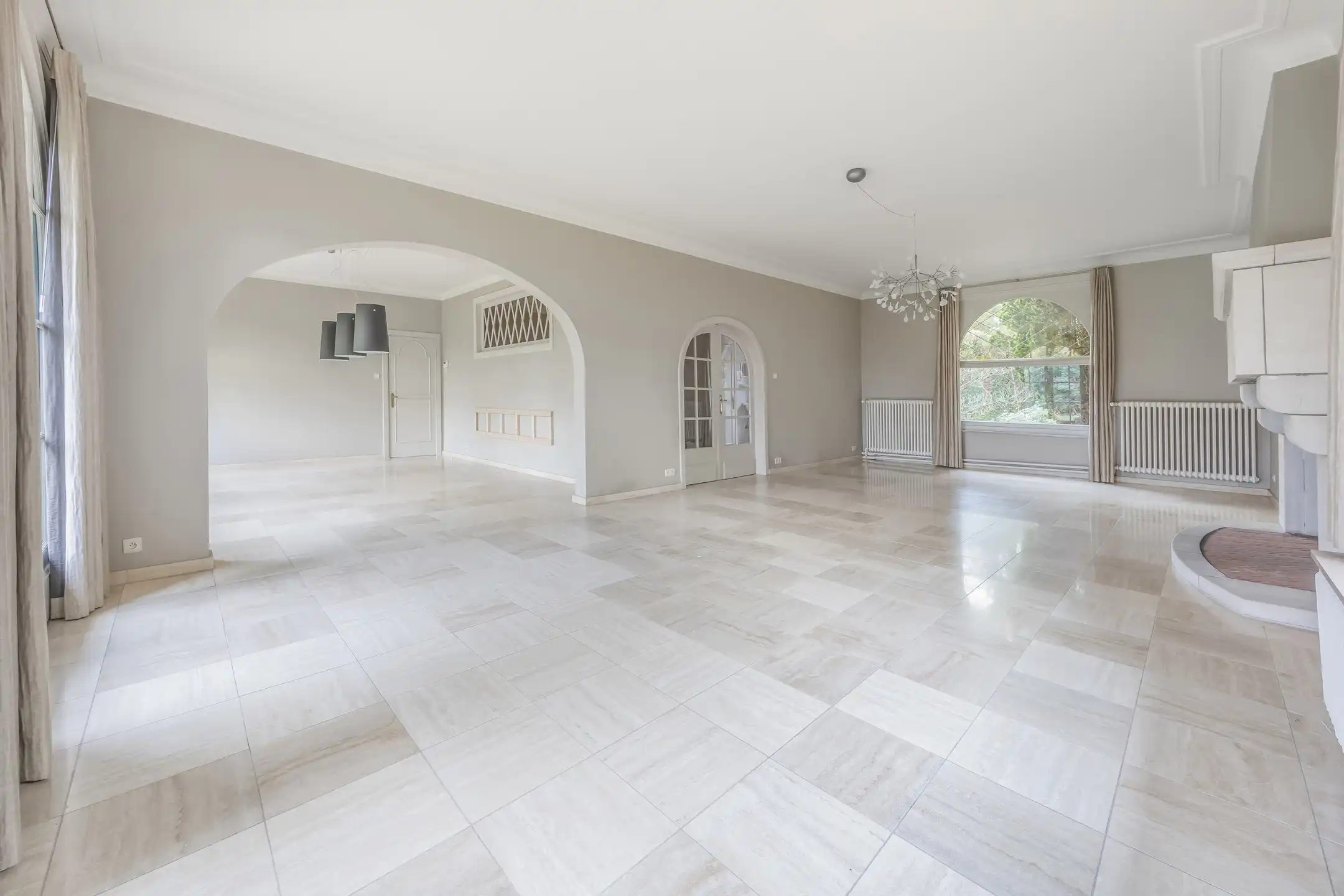 Stijlvolle villa met zwembad en uitzonderlijk potentieel foto 7