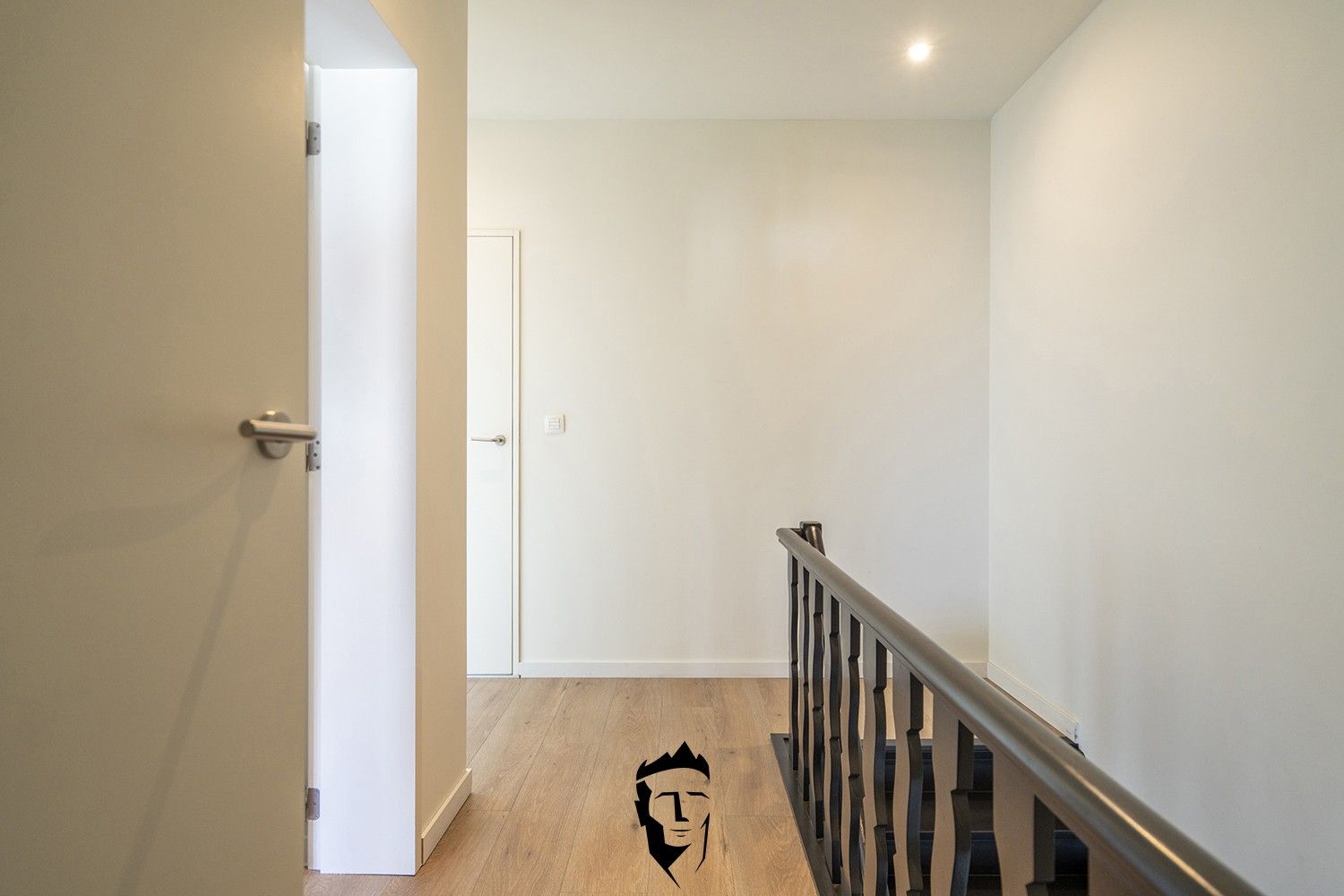 LUXUEUS WONEN foto 19