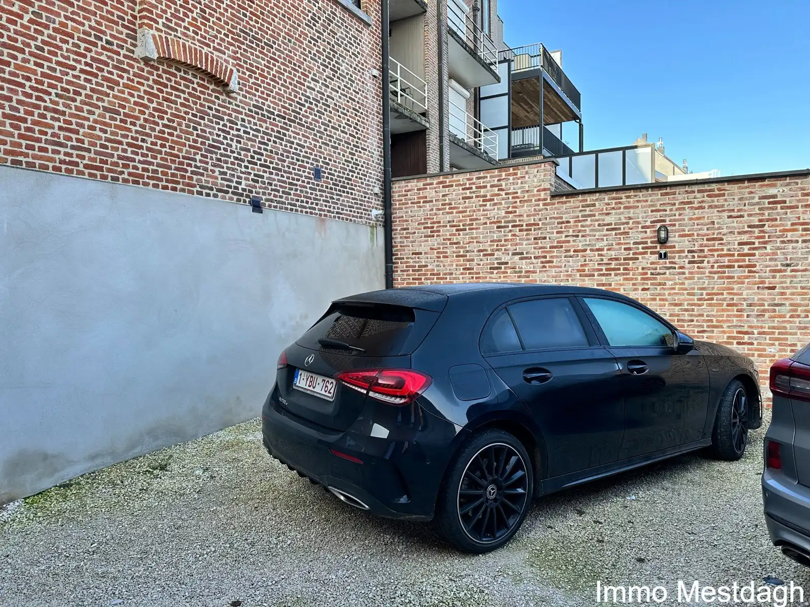 Prachtig modern appartement met terras en parking – Hartje Diest foto 14