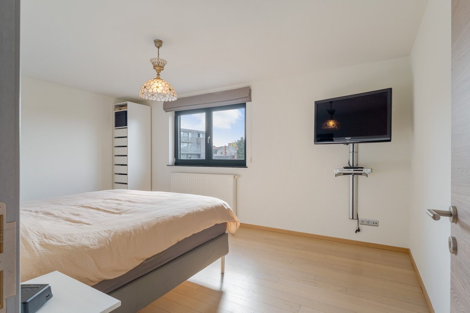 Ruime en comfortabele gezinswoning met 3 slaapkamers op perceel van meer dan 5a in het centrum van Bree foto 24