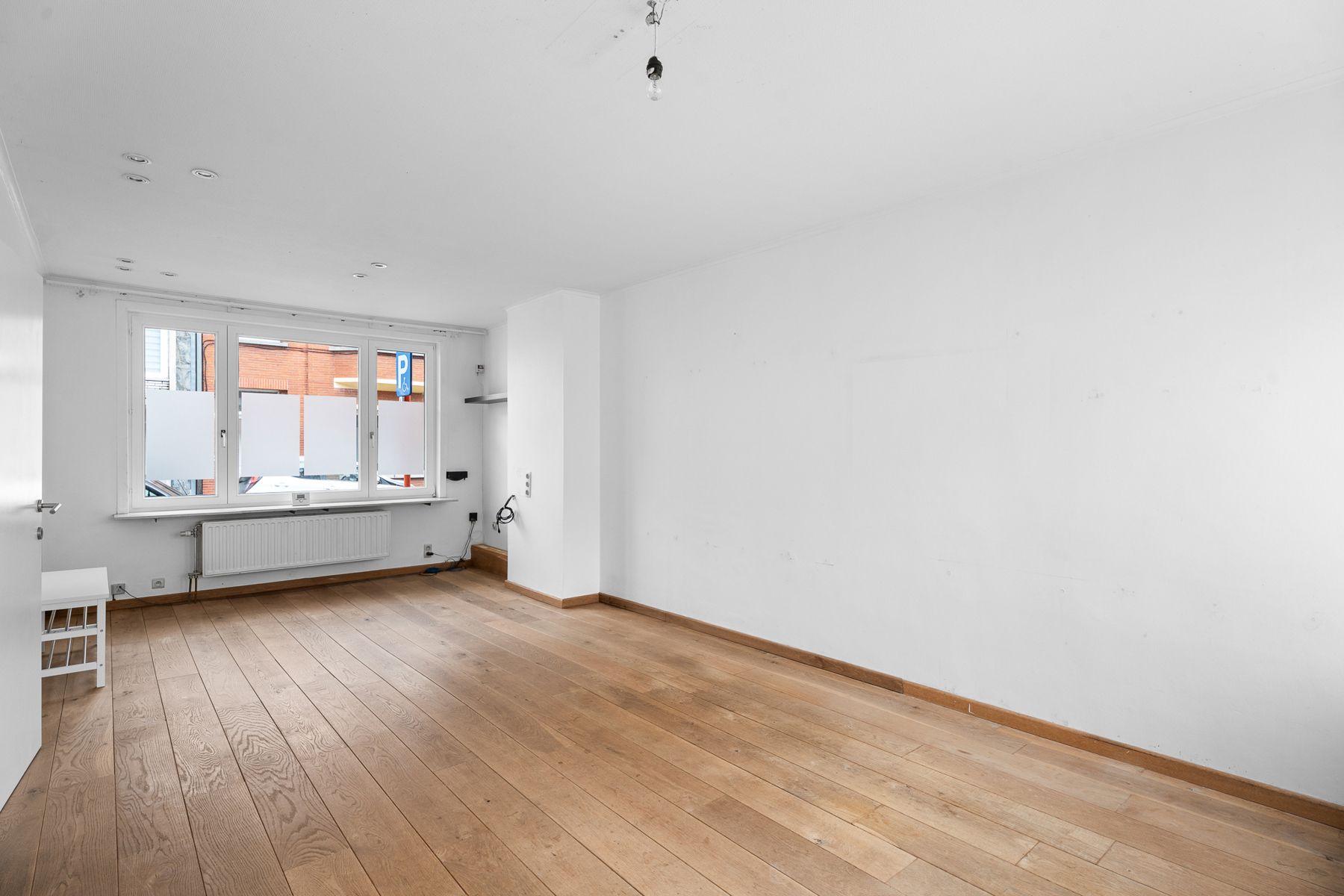 AUTHENTIEKE  2 SLPK INTERBELLUMWONING MET ZONGERICHT TERRAS foto 7